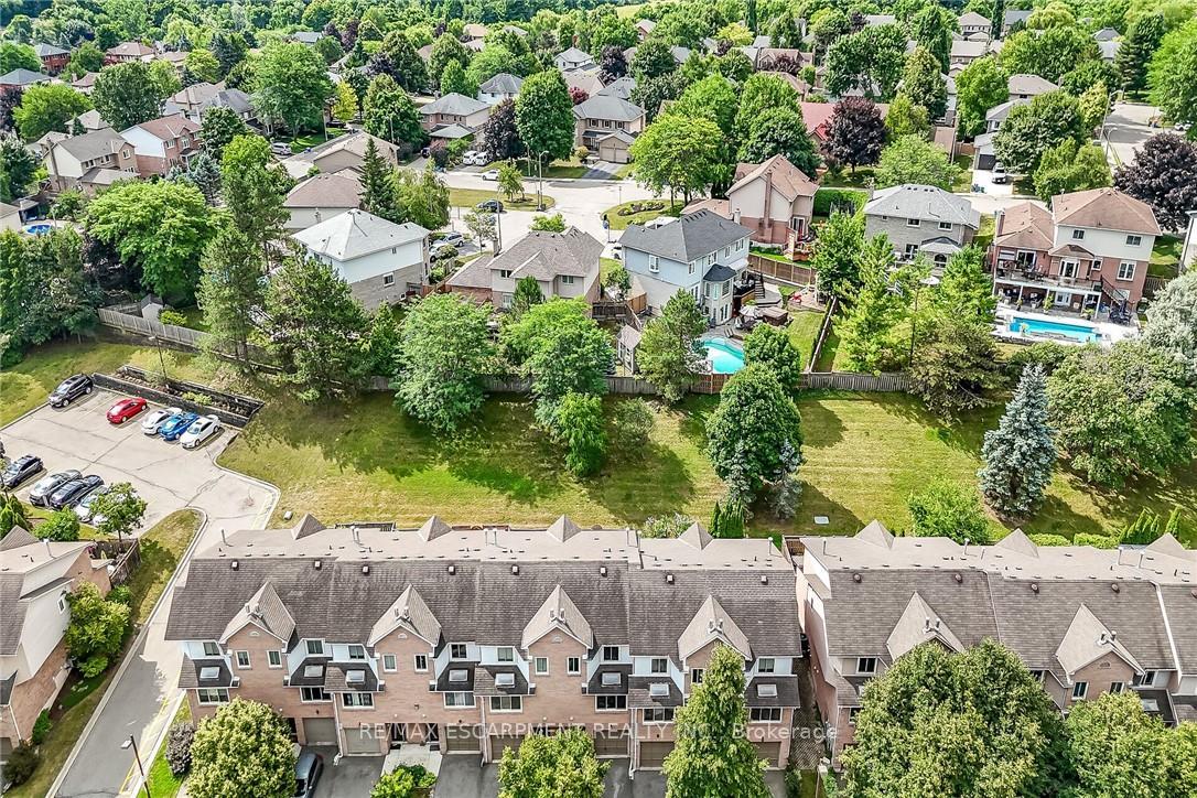 Photo 48 of Unit 24, 26 Moss Boulevard, Hamilton, Dundas — HOMEH