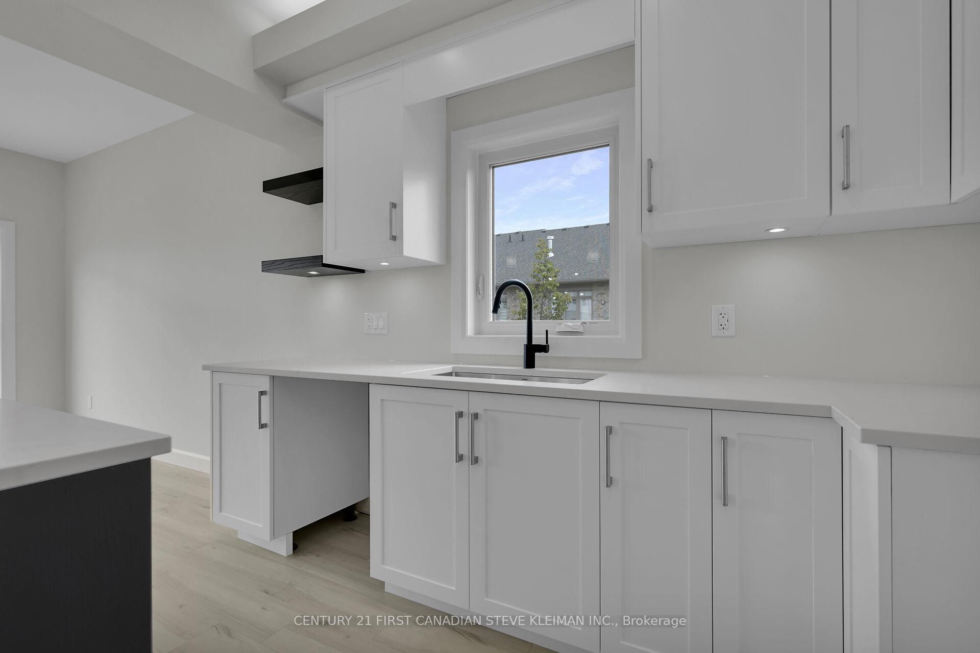 Photo 2 of Unit 49, 2700 Buroak Drive, London, North S — HOMEH
