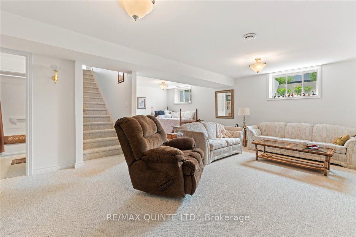 Photo 10 of Unit 16, 39 Downes Avenue, Prince Edward County, Picton — HOMEH