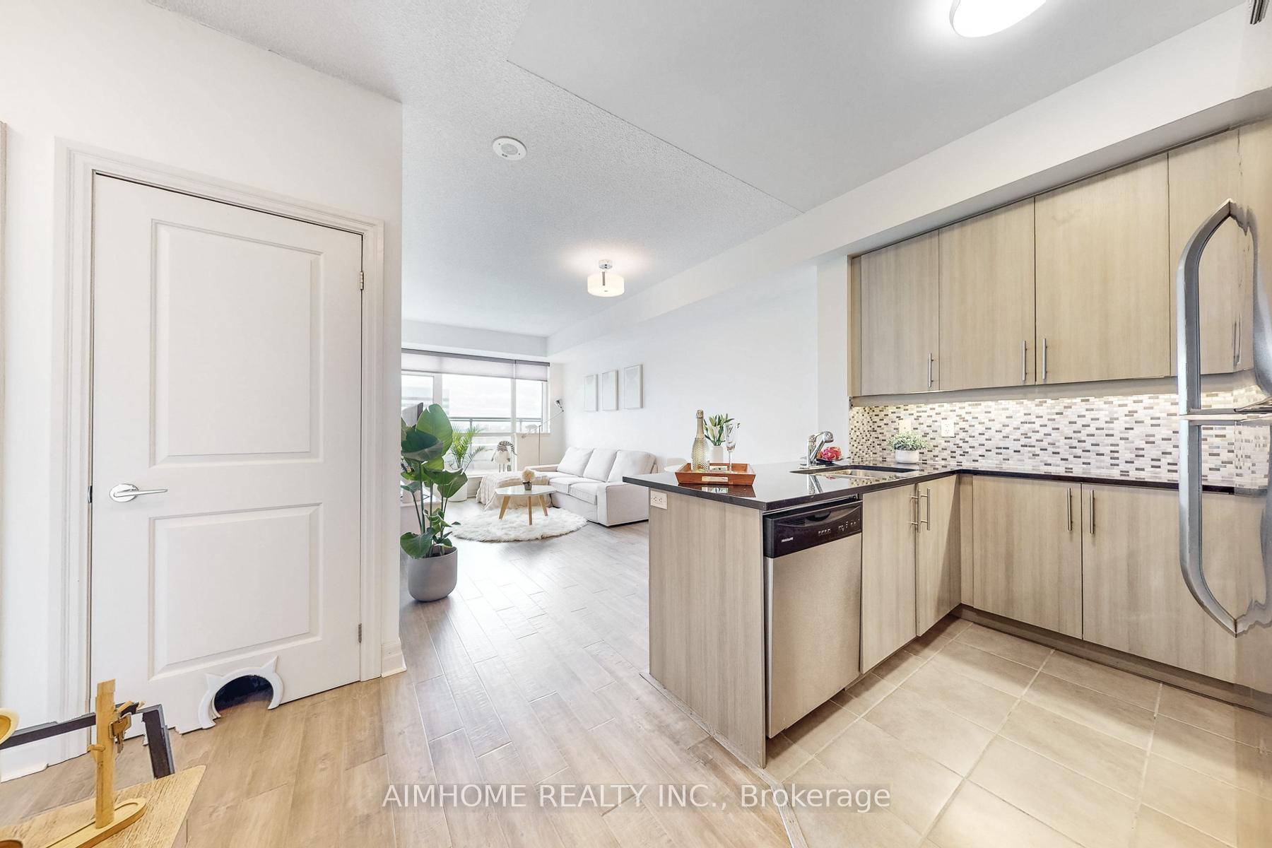 Photo 17 of Unit 1004, 8110 Birchmount Road, Markham, Unionville — HOMEH