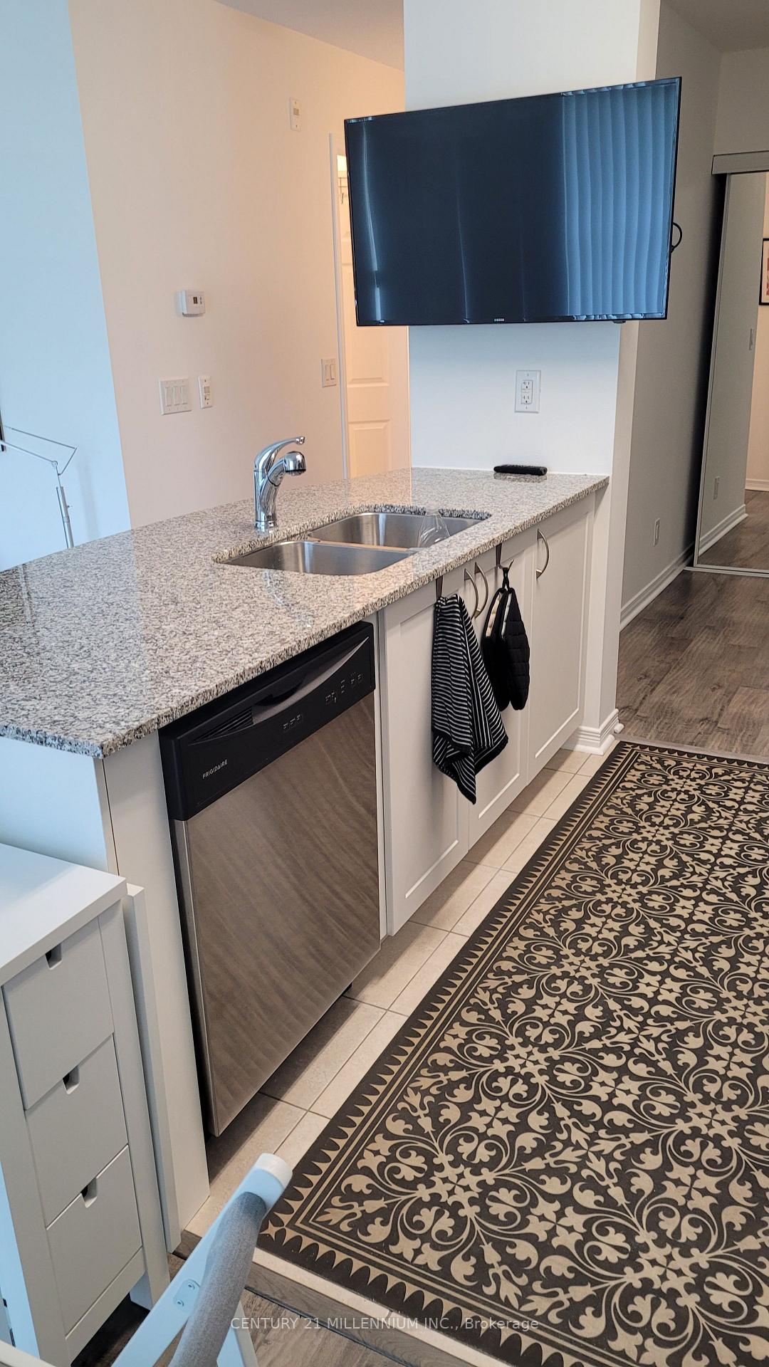 Photo 21 of Unit 104, 60 Via Rosedale Way, Brampton, Sandringham-Wellington — HOMEH