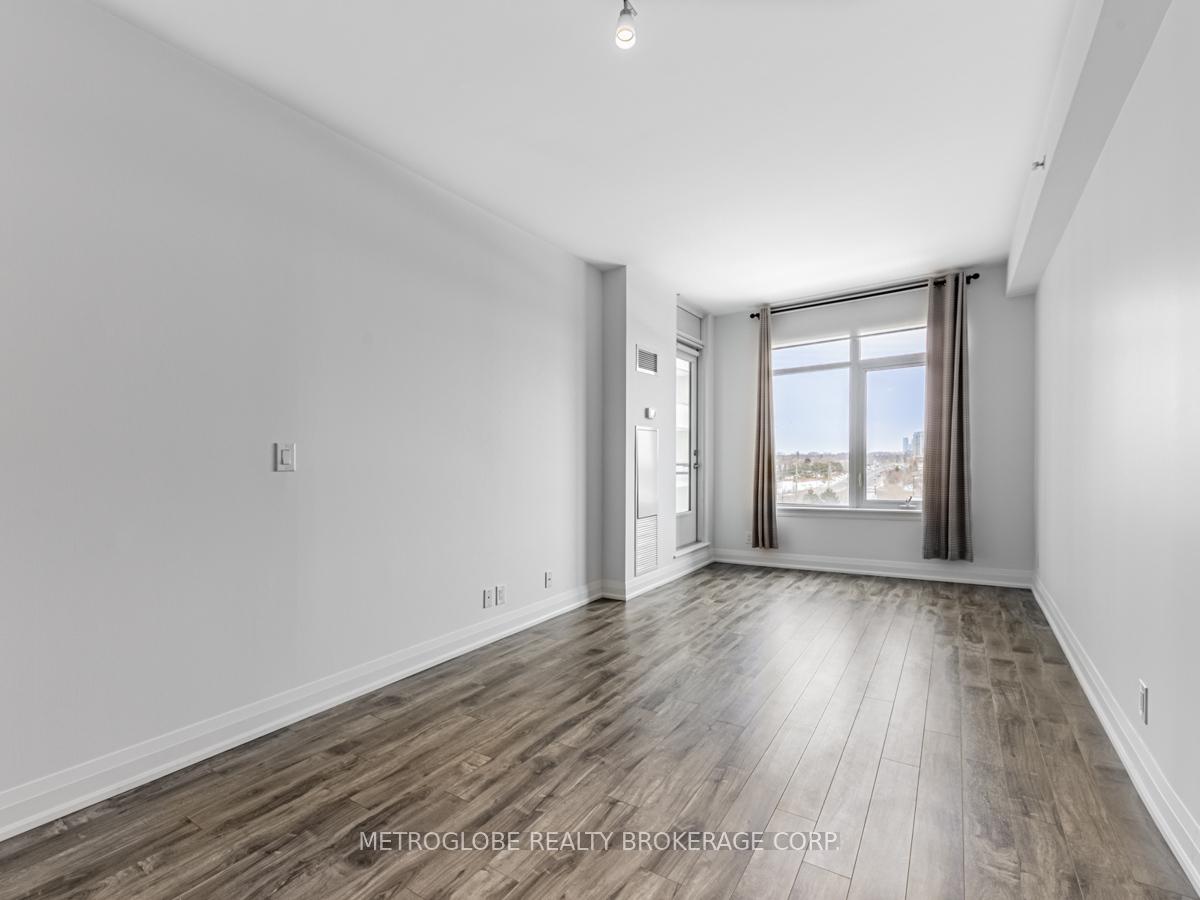 Photo 12 of Unit 412, 12 Woodstream Boulevard E, Vaughan, Vaughan Grove — HOMEH
