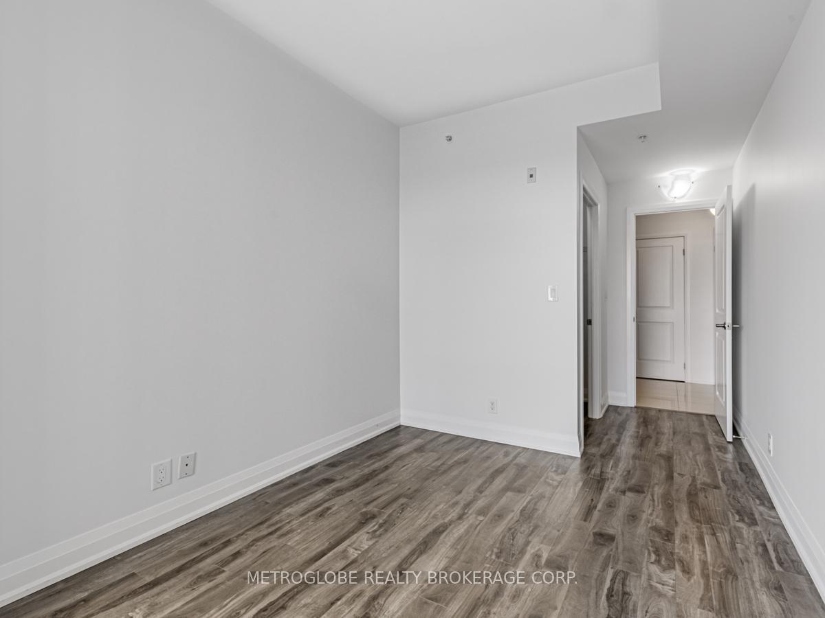 Photo 11 of Unit 412, 12 Woodstream Boulevard E, Vaughan, Vaughan Grove — HOMEH