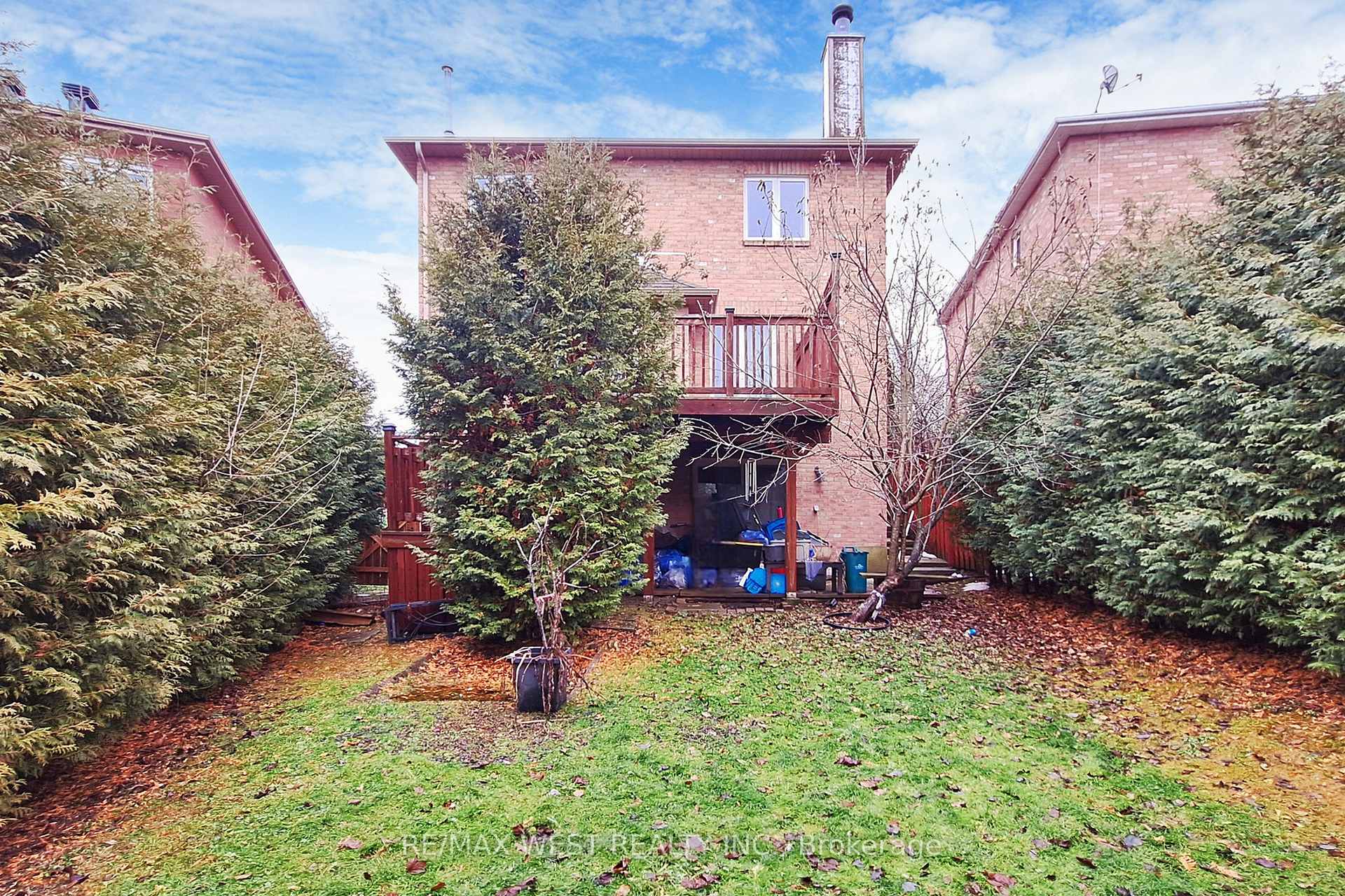 Photo 25 of 43 Chiswick Crescent, Aurora, Aurora Highlands — HOMEH