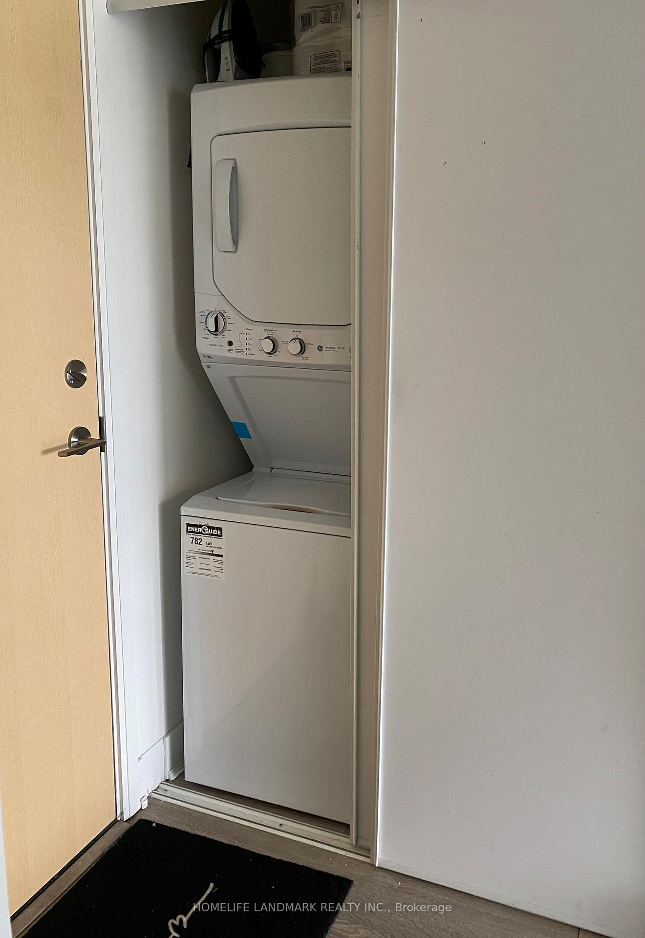 Photo 12 of Unit 2903, 30 Roehampton Avenue, Toronto, Mount Pleasant West — HOMEH