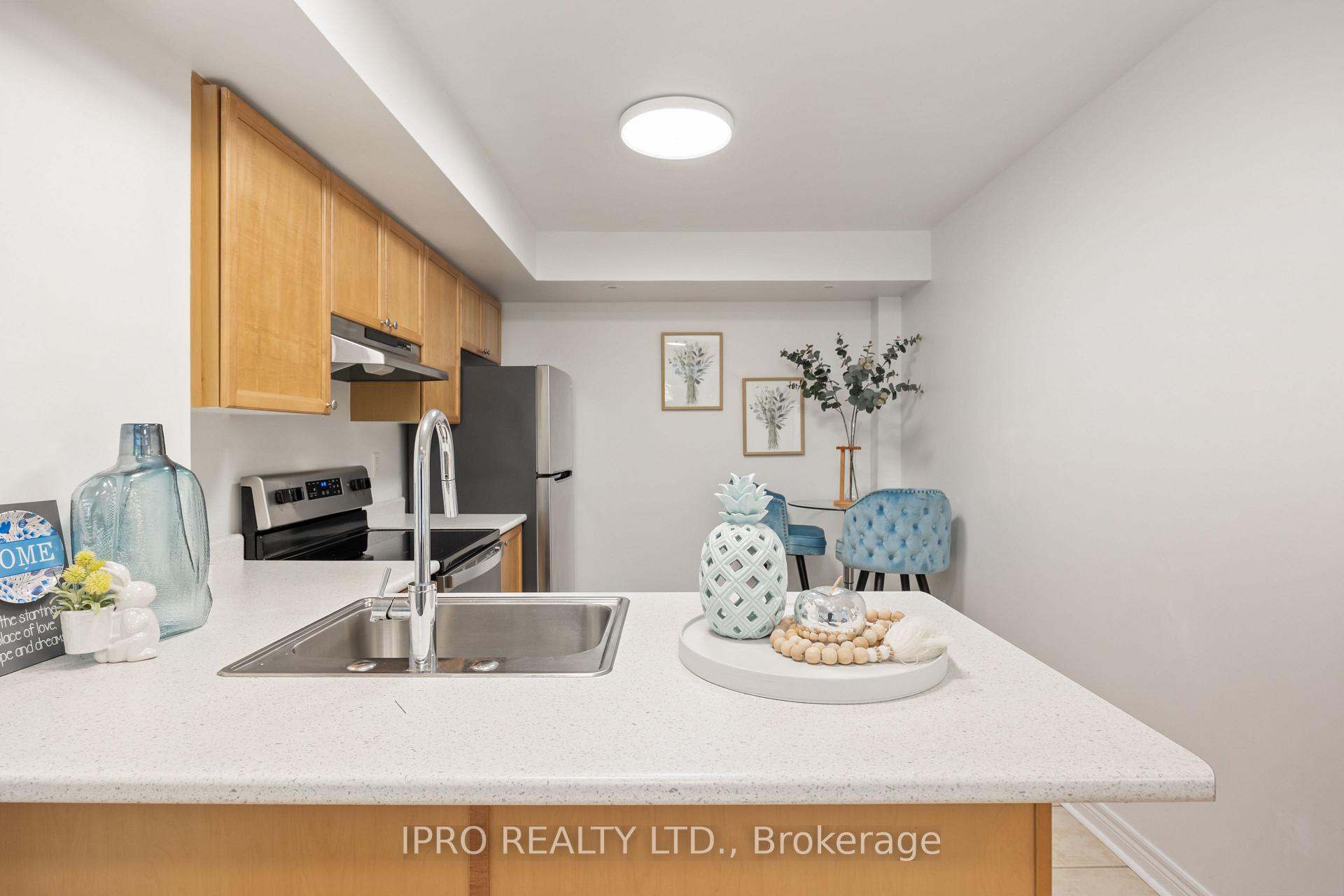 Photo 5 of Unit 176, 312 John Street, Markham, Aileen-Willowbrook — HOMEH