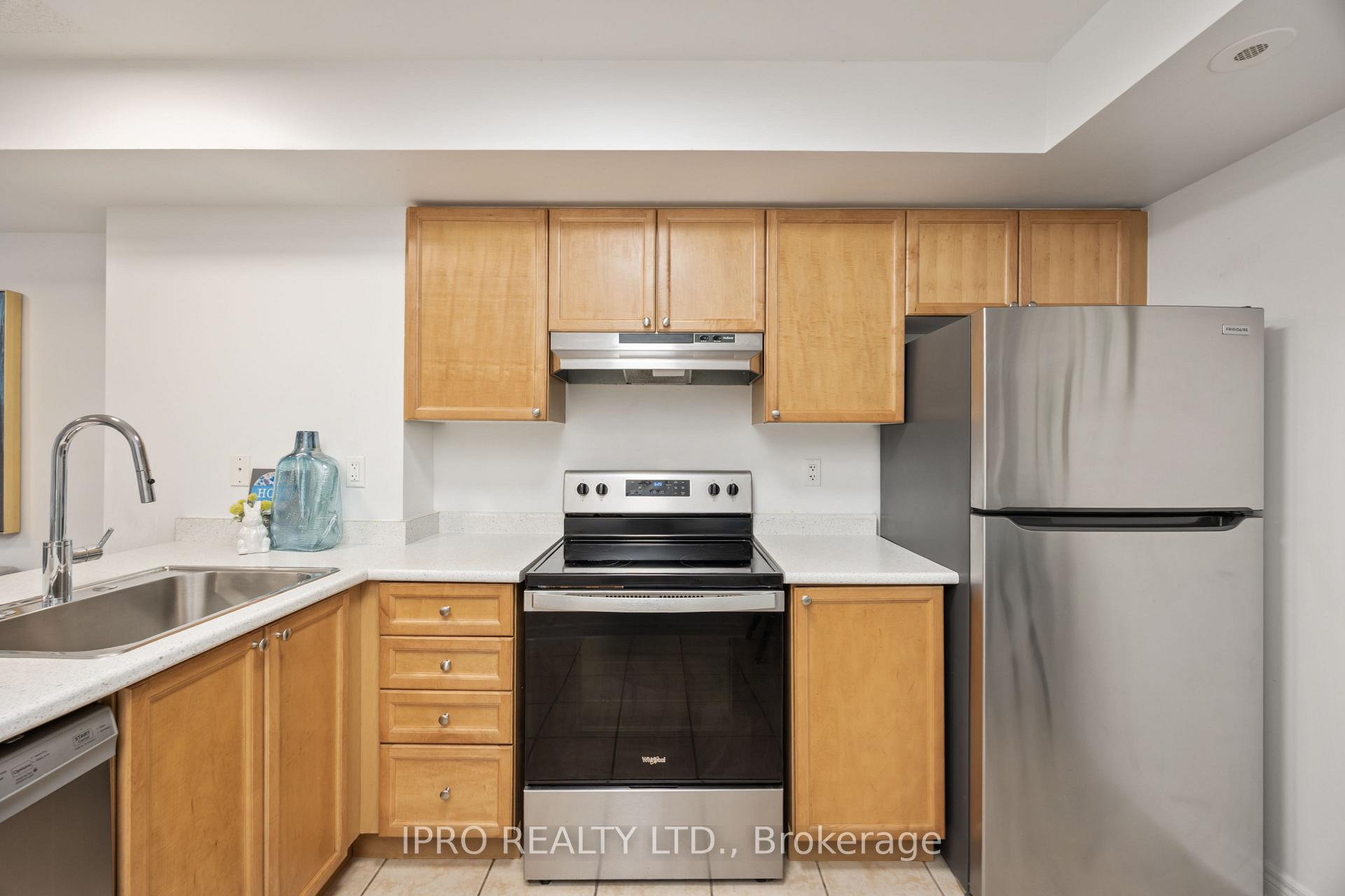 Photo 3 of Unit 176, 312 John Street, Markham, Aileen-Willowbrook — HOMEH