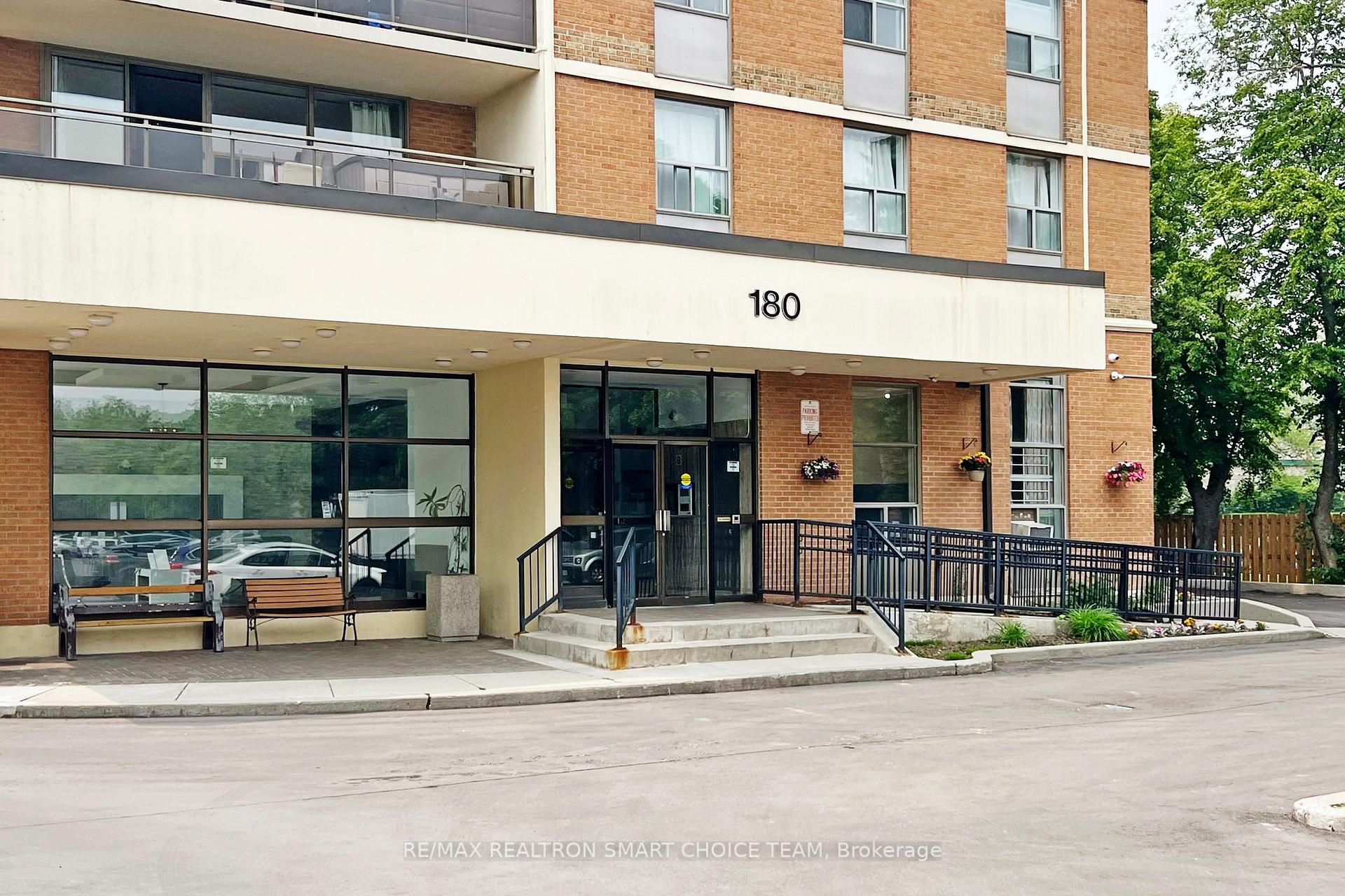 Photo 1 of Unit 506, 180 Dudley Avenue, Markham, Thornhill — HOMEH