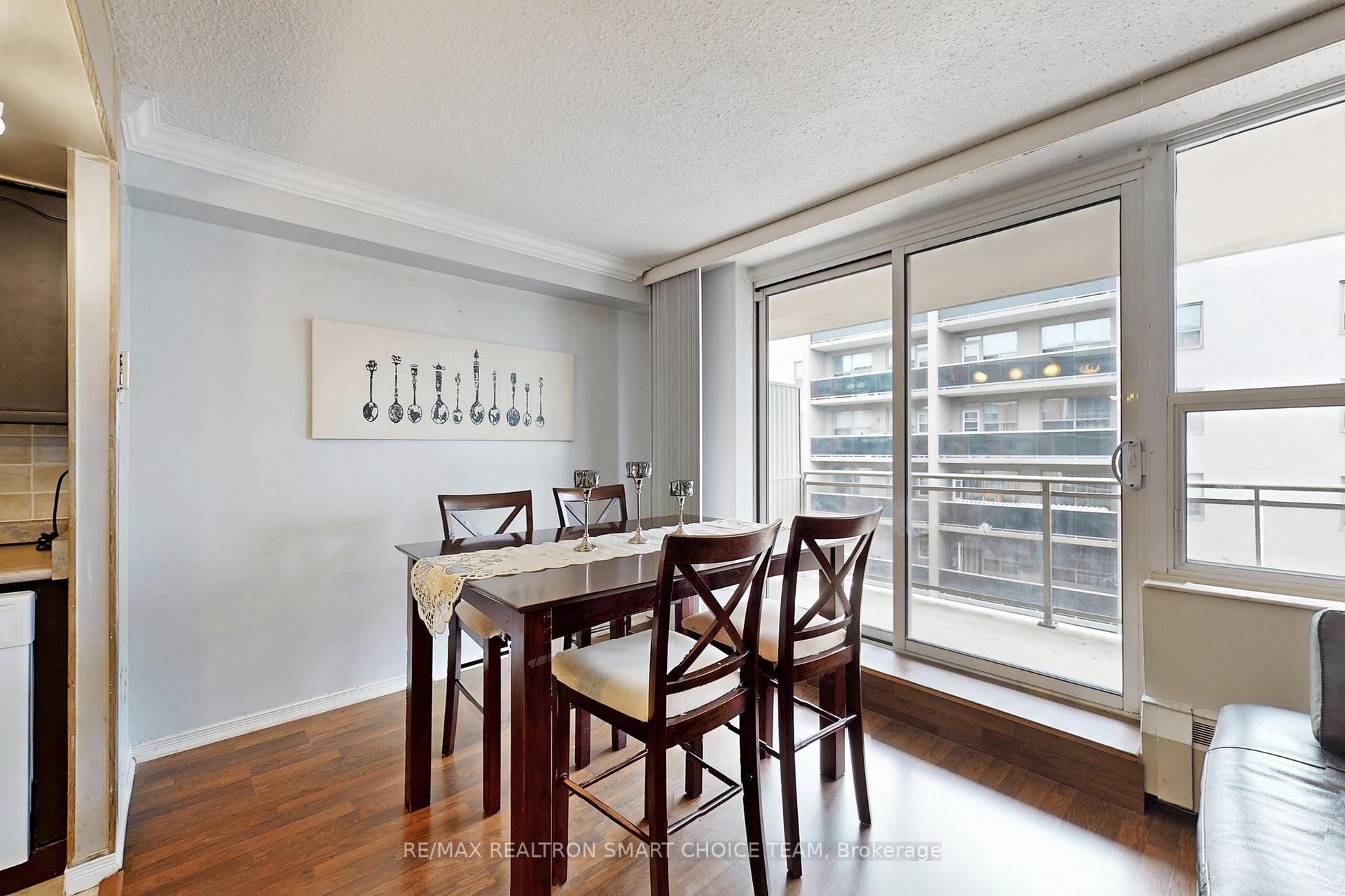 Photo 9 of Unit 506, 180 Dudley Avenue, Markham, Thornhill — HOMEH