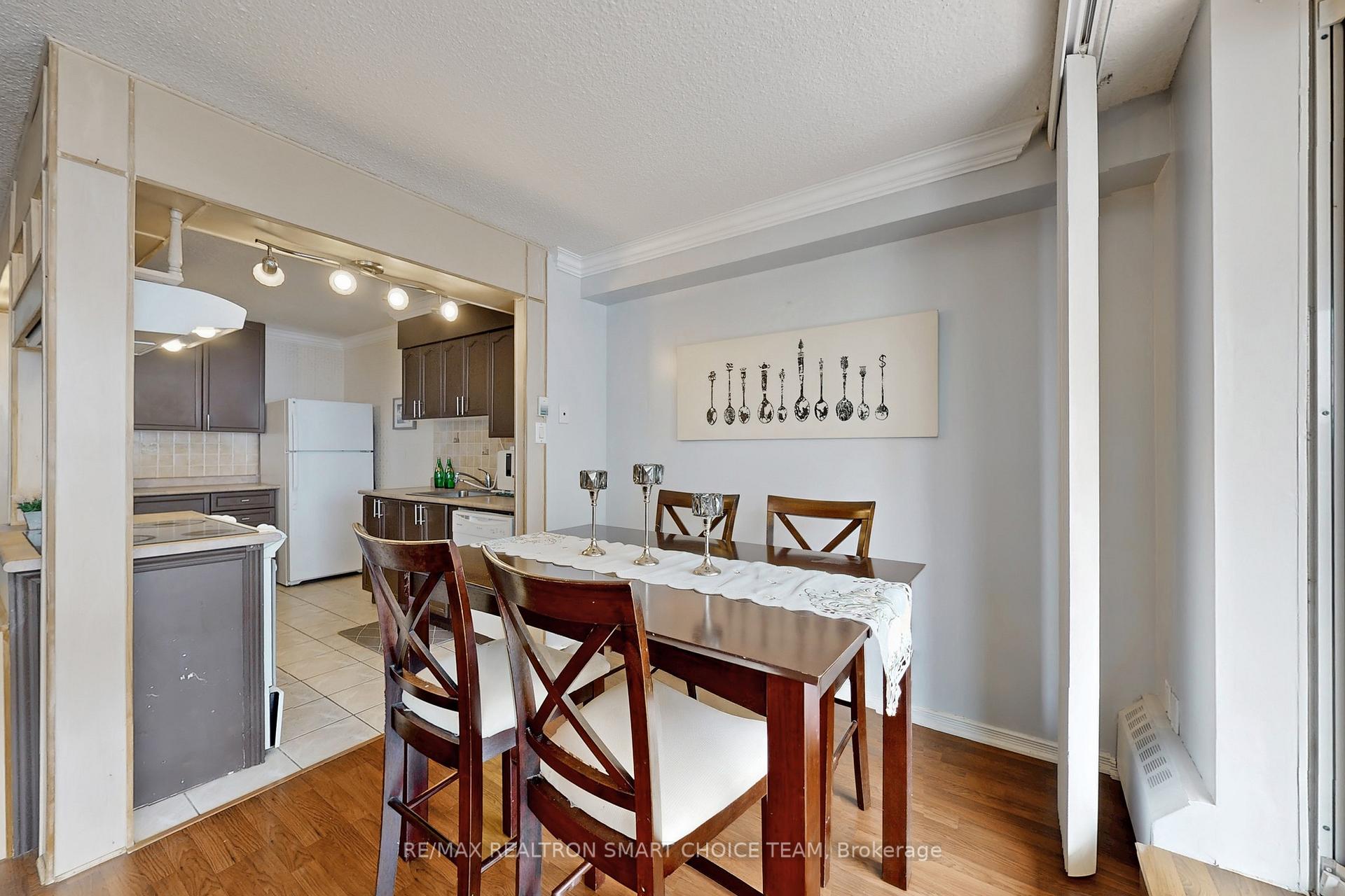 Photo 8 of Unit 506, 180 Dudley Avenue, Markham, Thornhill — HOMEH