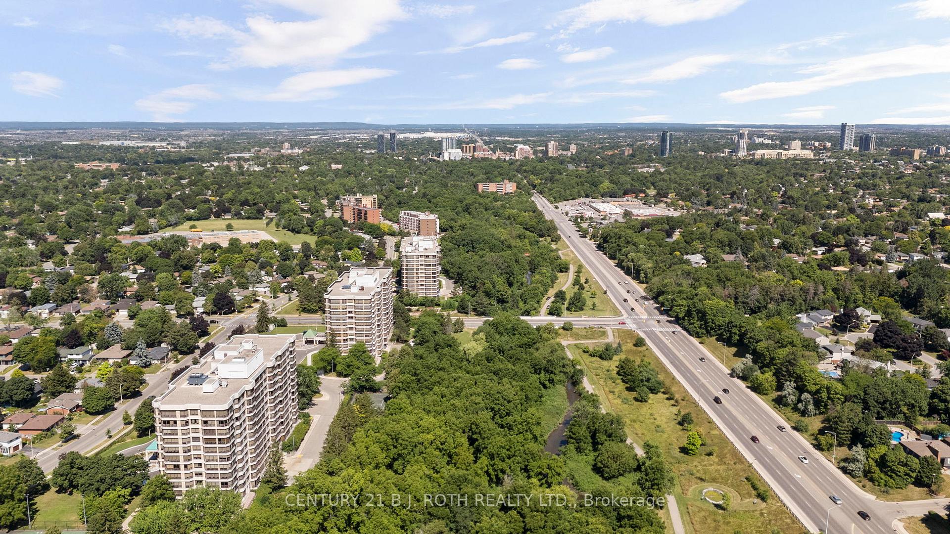 Photo 32 of Unit 307, 320 Mill Street S, Brampton, Brampton South — HOMEH