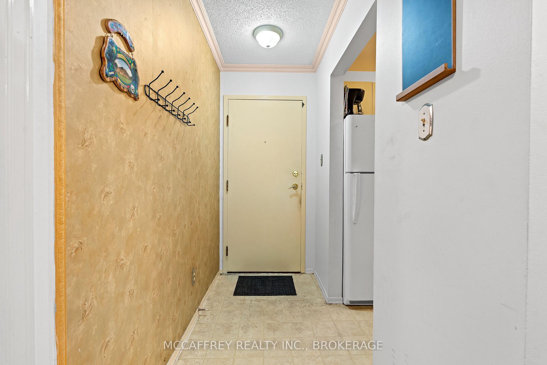 Photo 3 of Unit 204, 561 Armstrong Road, Kingston, East Gardiners Rd — HOMEH