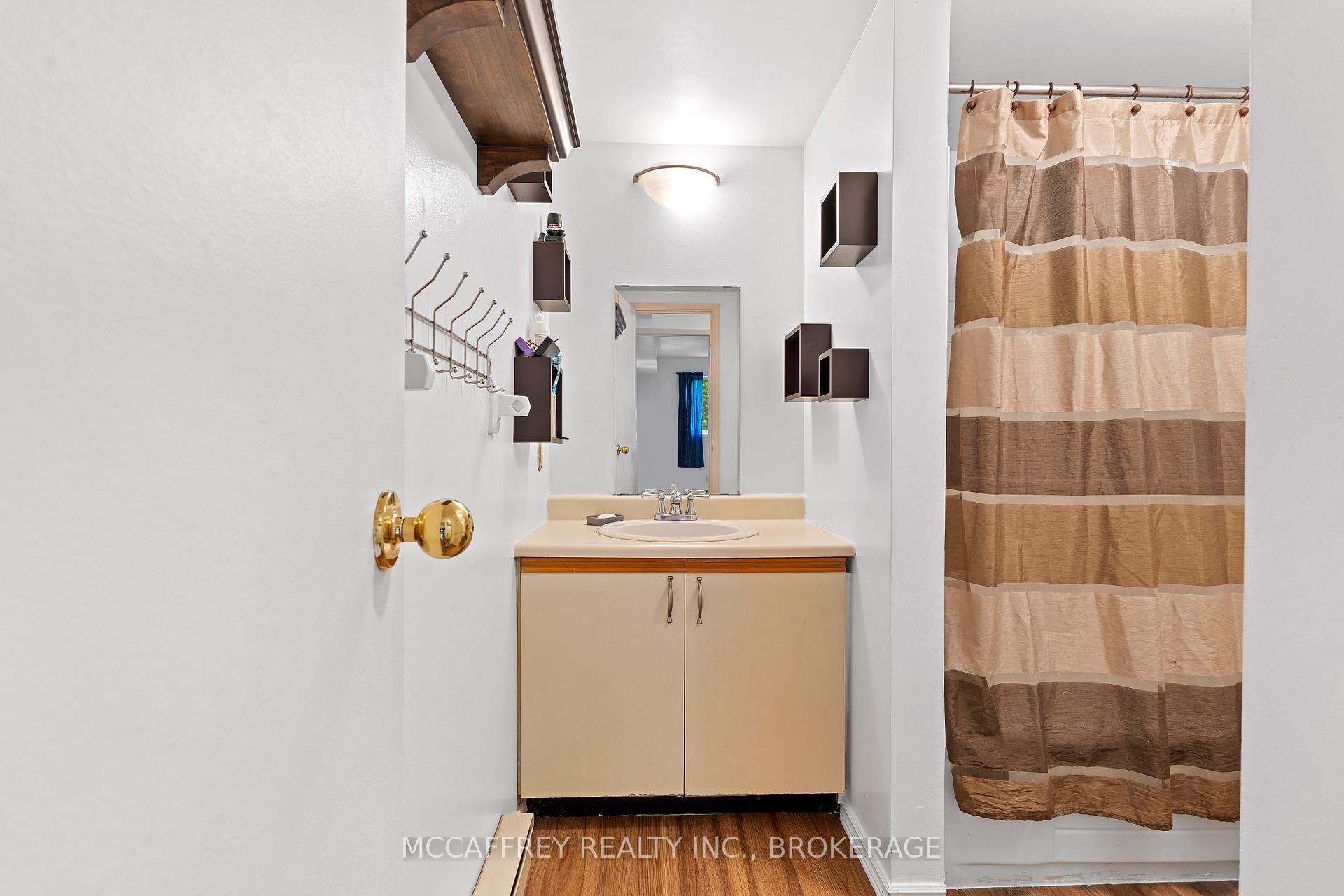Photo 15 of Unit 204, 561 Armstrong Road, Kingston, East Gardiners Rd — HOMEH