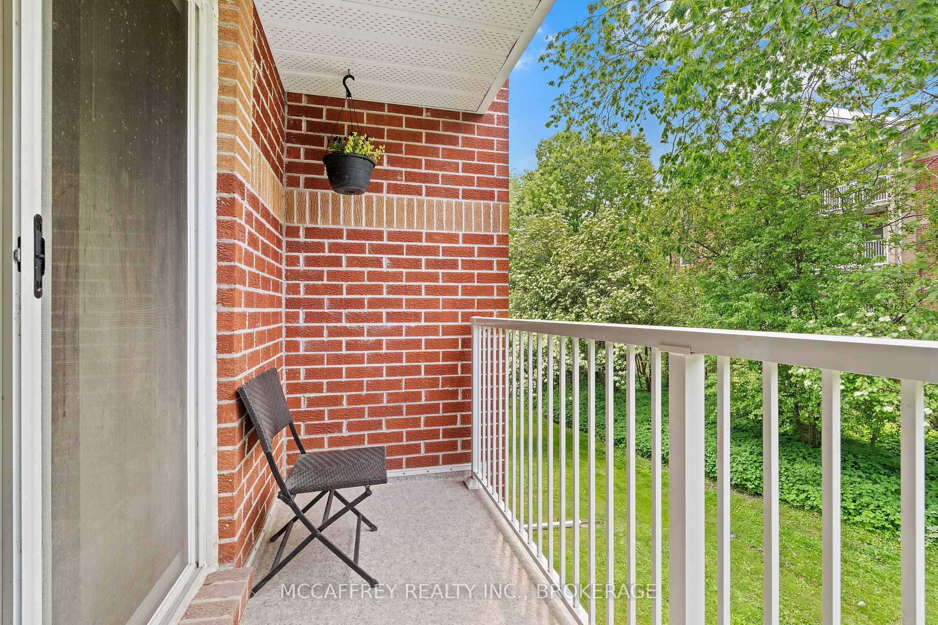 Photo 14 of Unit 204, 561 Armstrong Road, Kingston, East Gardiners Rd — HOMEH