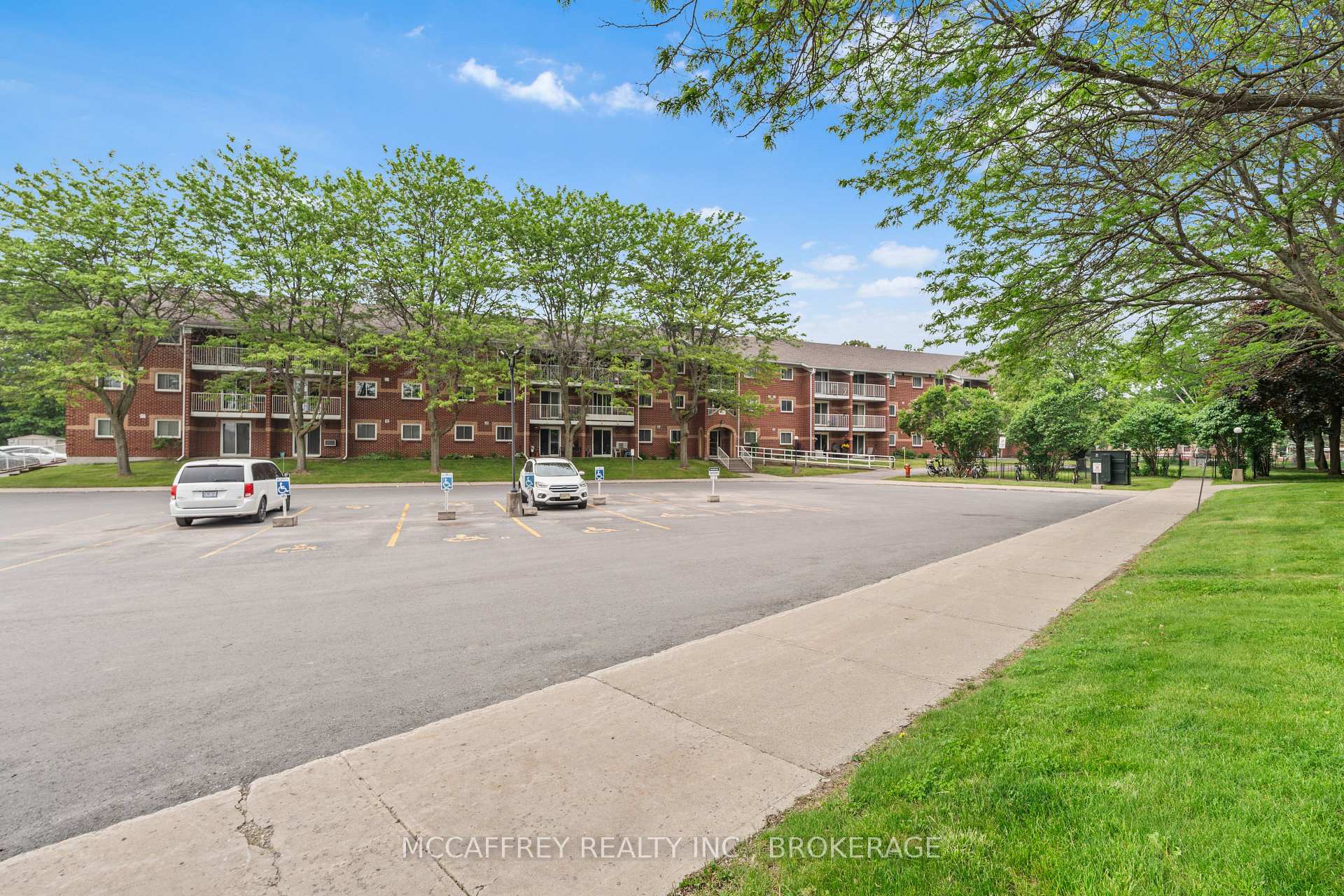 Photo 18 of Unit 204, 561 Armstrong Road, Kingston, East Gardiners Rd — HOMEH