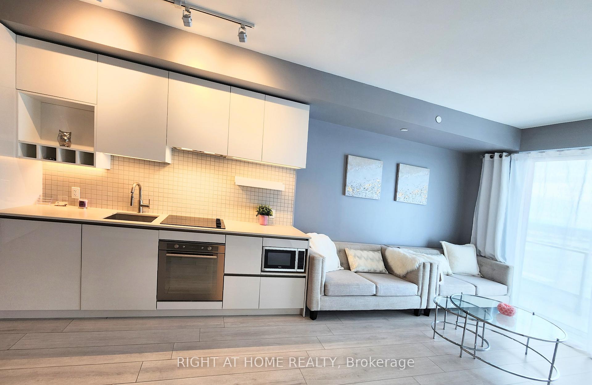 Photo 3 of Unit 2901, 950 Portage Parkway, Vaughan, Vaughan Corporate Centre — HOMEH
