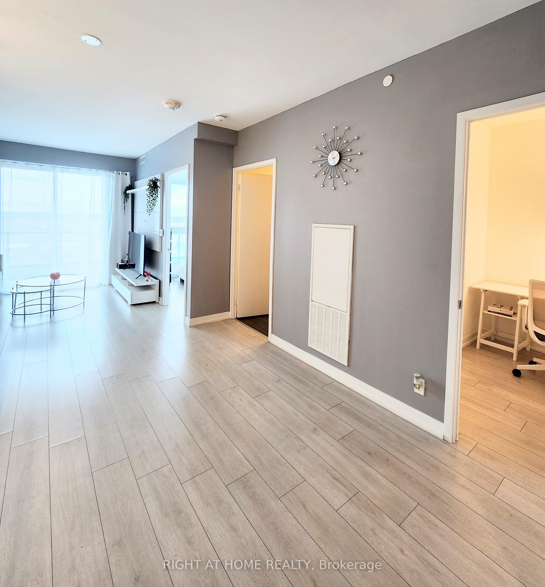 Photo 12 of Unit 2901, 950 Portage Parkway, Vaughan, Vaughan Corporate Centre — HOMEH