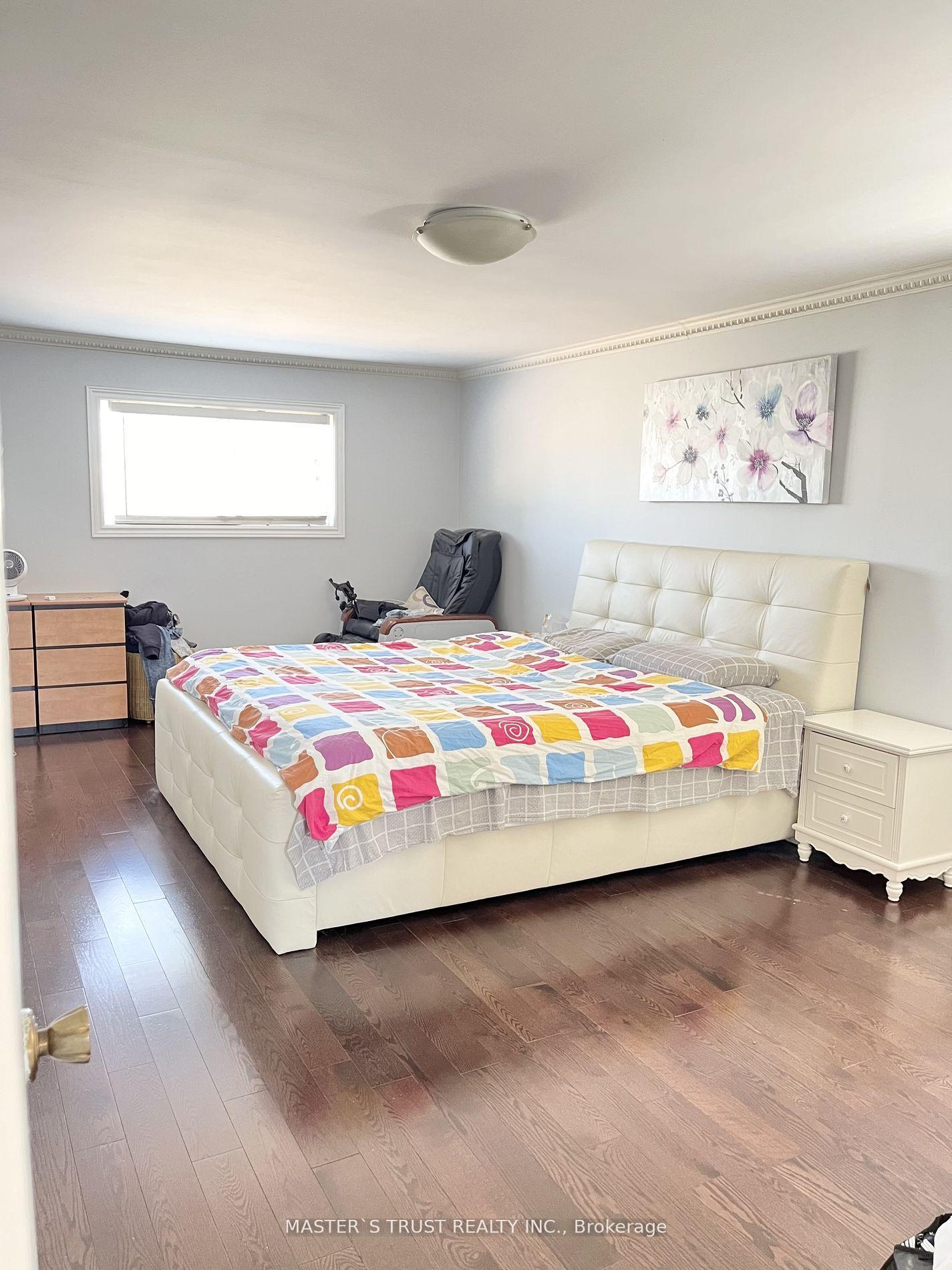 Photo 8 of 115 Highgate Drive, Markham, Milliken Mills West — HOMEH