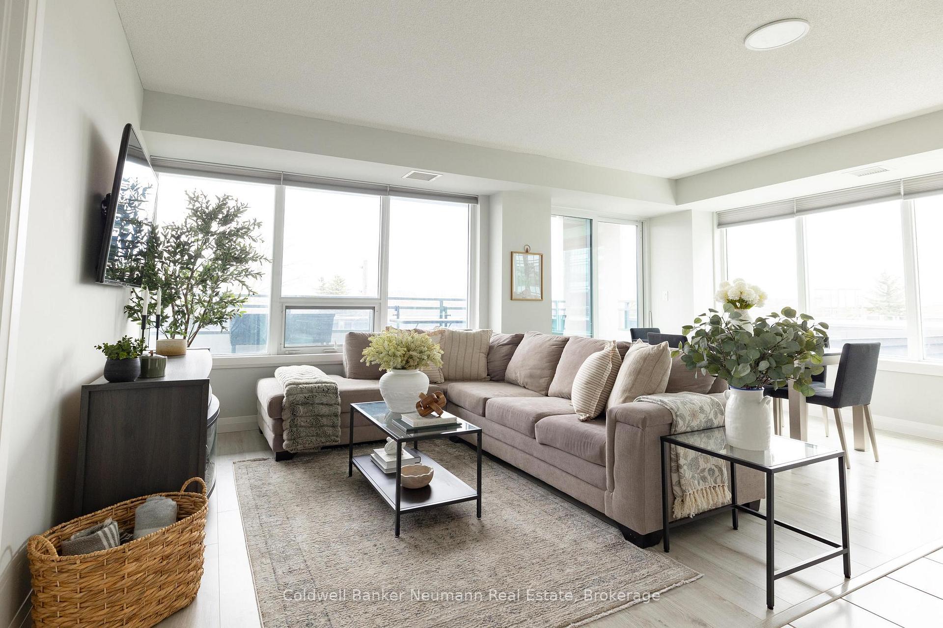 Photo 10 of Unit 415, 53 Arthur Street S, Guelph, Downtown — HOMEH