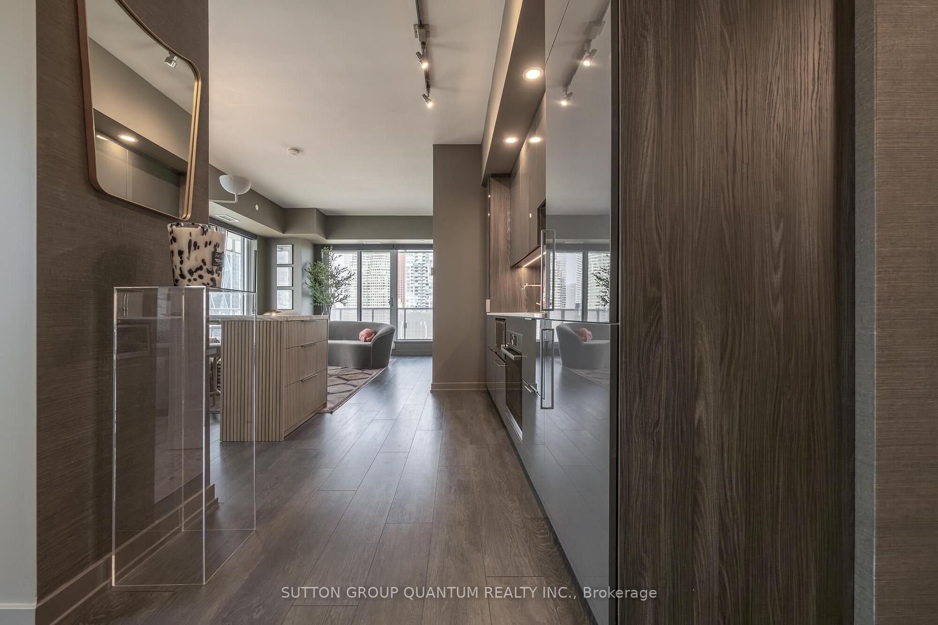 Photo 9 of Unit 3704, 28 Freeland Street, Toronto, Waterfront Communities — HOMEH
