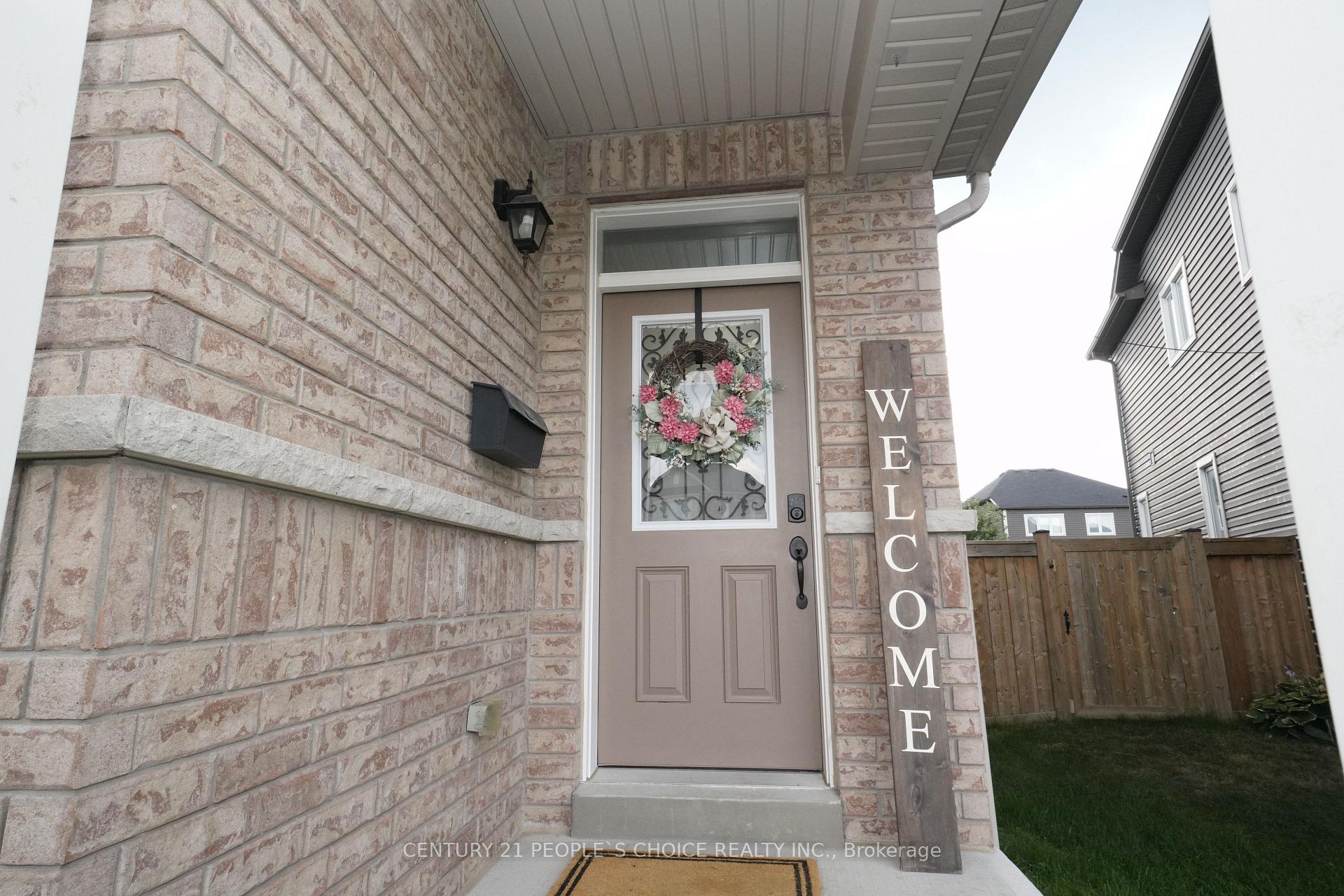 Photo 2 of 42 Hutton Crescent, Essa, Angus — HOMEH