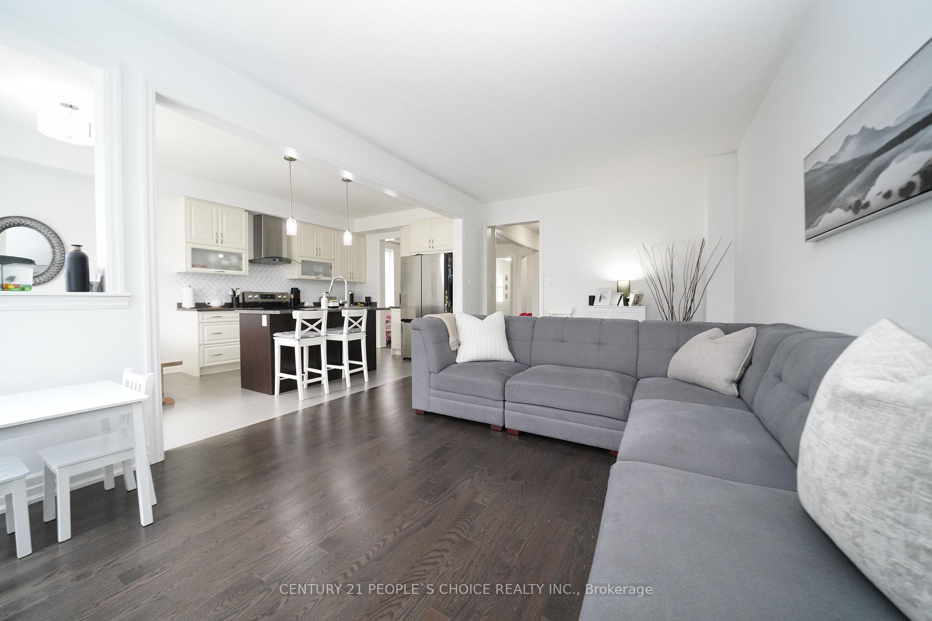 Photo 5 of 42 Hutton Crescent, Essa, Angus — HOMEH