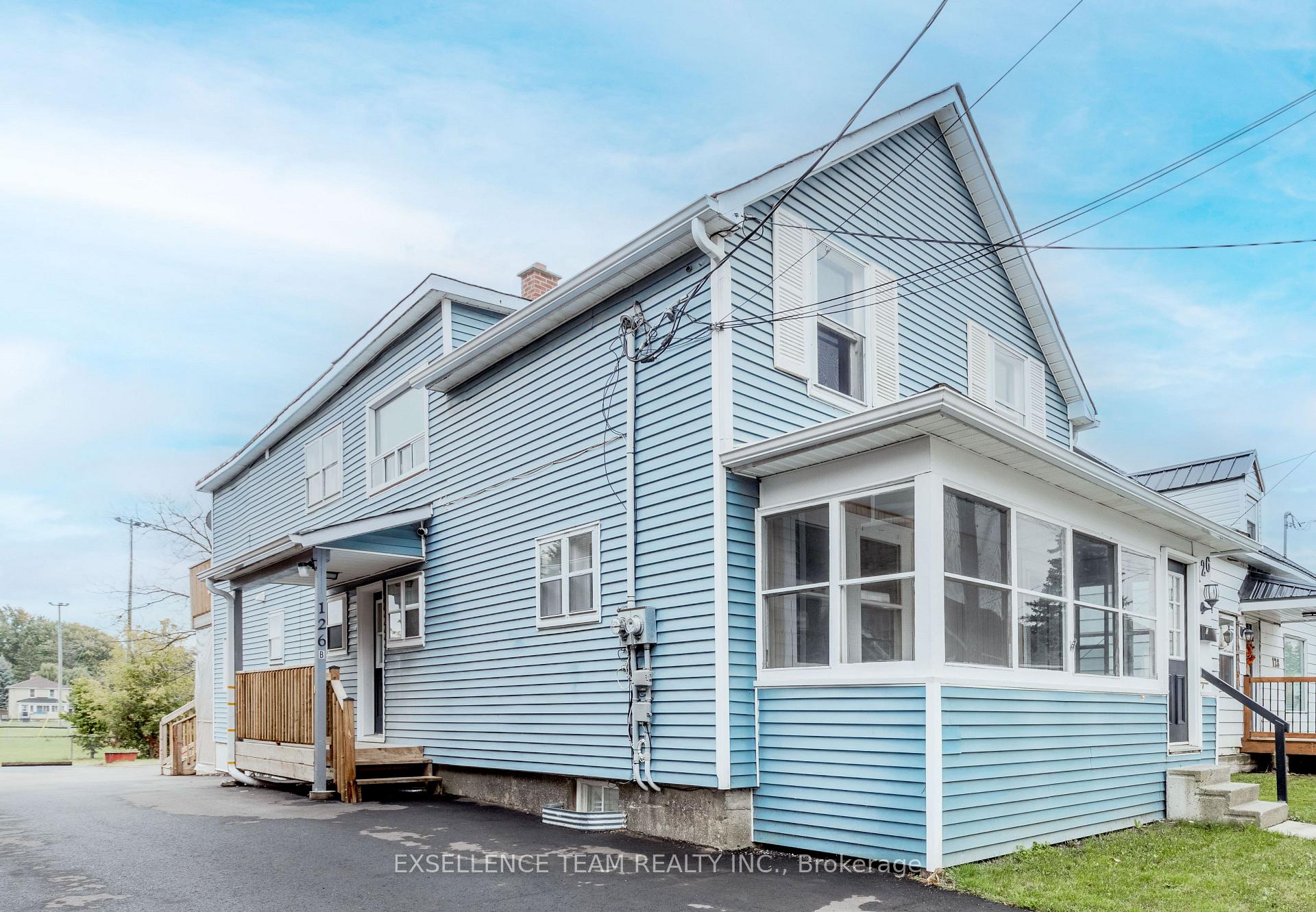 Photo 1 of 126 Eighth Street W, Cornwall — HOMEH