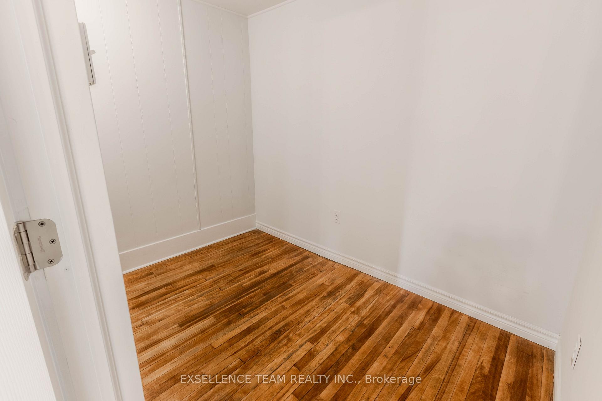 Photo 19 of 126 Eighth Street W, Cornwall — HOMEH