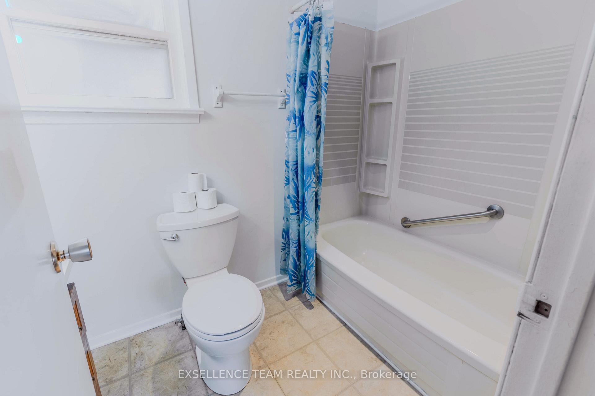 Photo 21 of 126 Eighth Street W, Cornwall — HOMEH