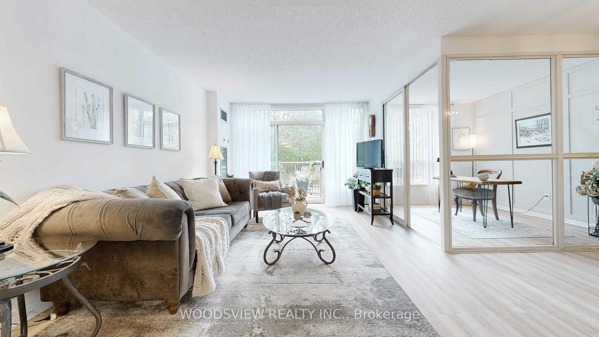 Photo 11 of Unit 120, 14924 Yonge Street, Aurora, Aurora Heights — HOMEH