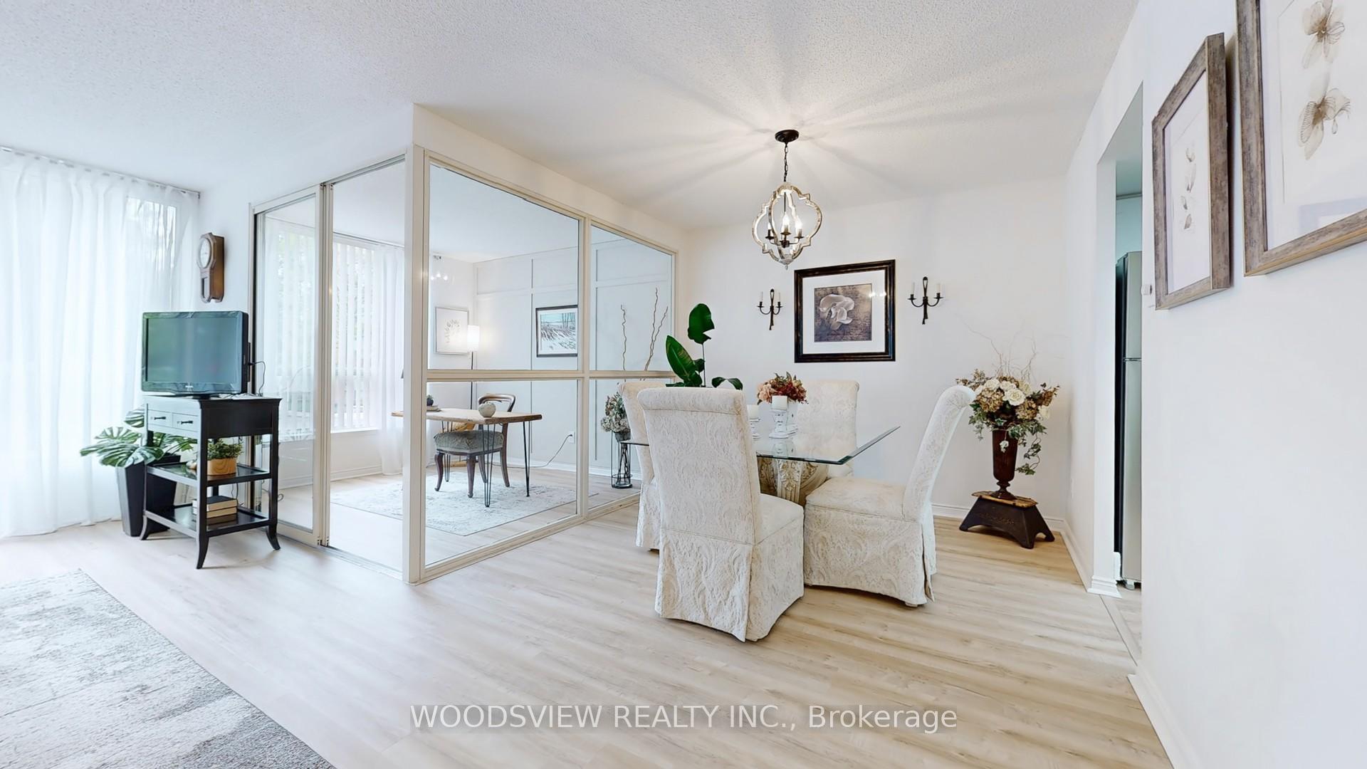 Photo 12 of Unit 120, 14924 Yonge Street, Aurora, Aurora Heights — HOMEH