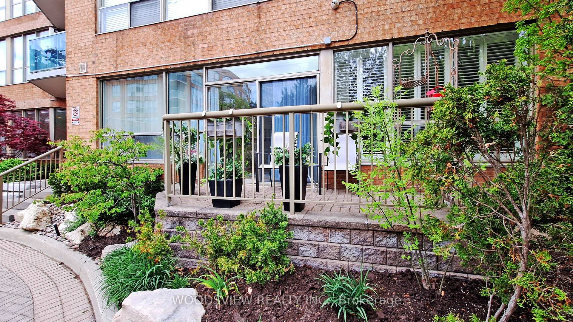 Photo 29 of Unit 120, 14924 Yonge Street, Aurora, Aurora Heights — HOMEH
