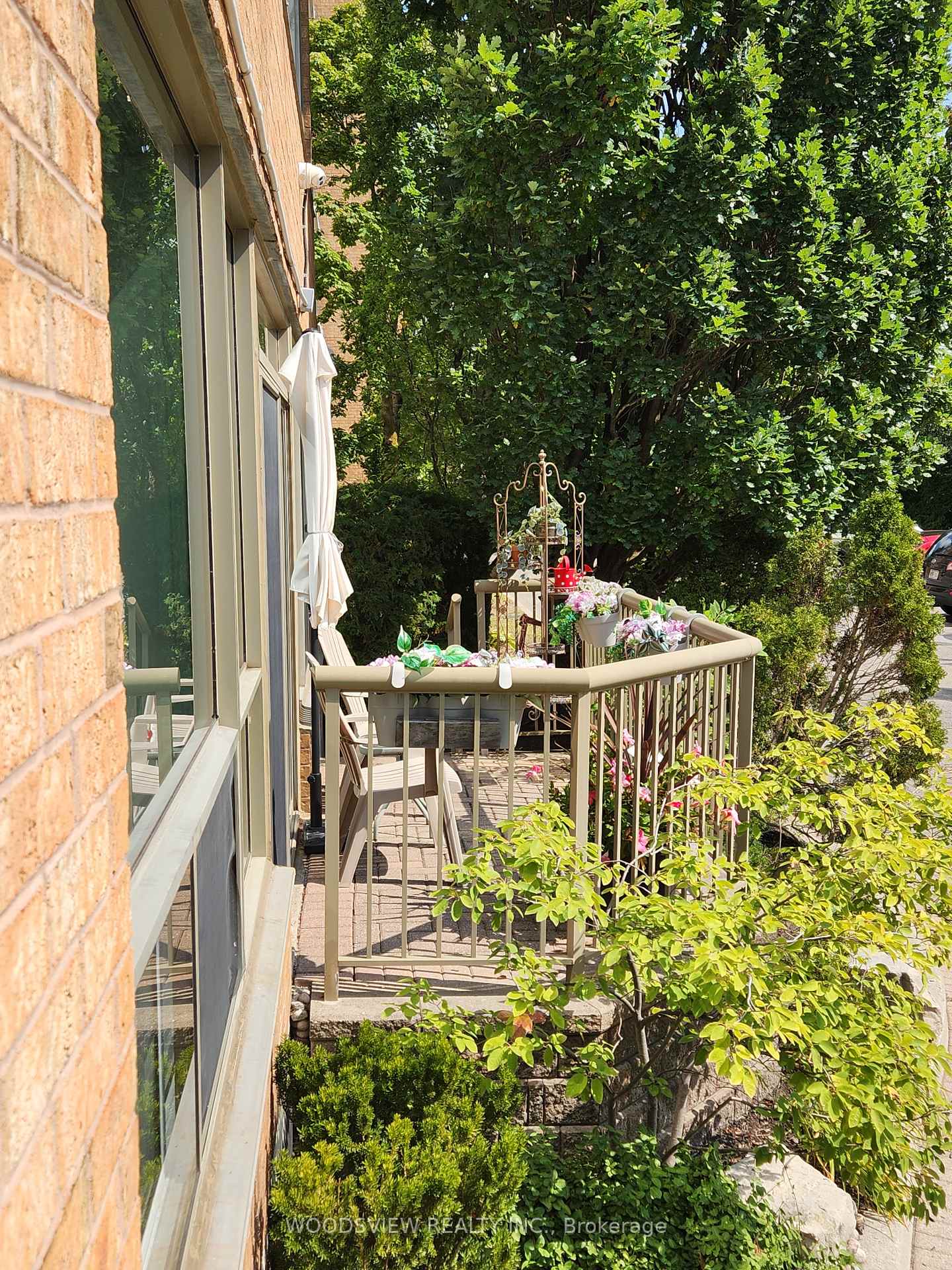 Photo 23 of Unit 120, 14924 Yonge Street, Aurora, Aurora Heights — HOMEH