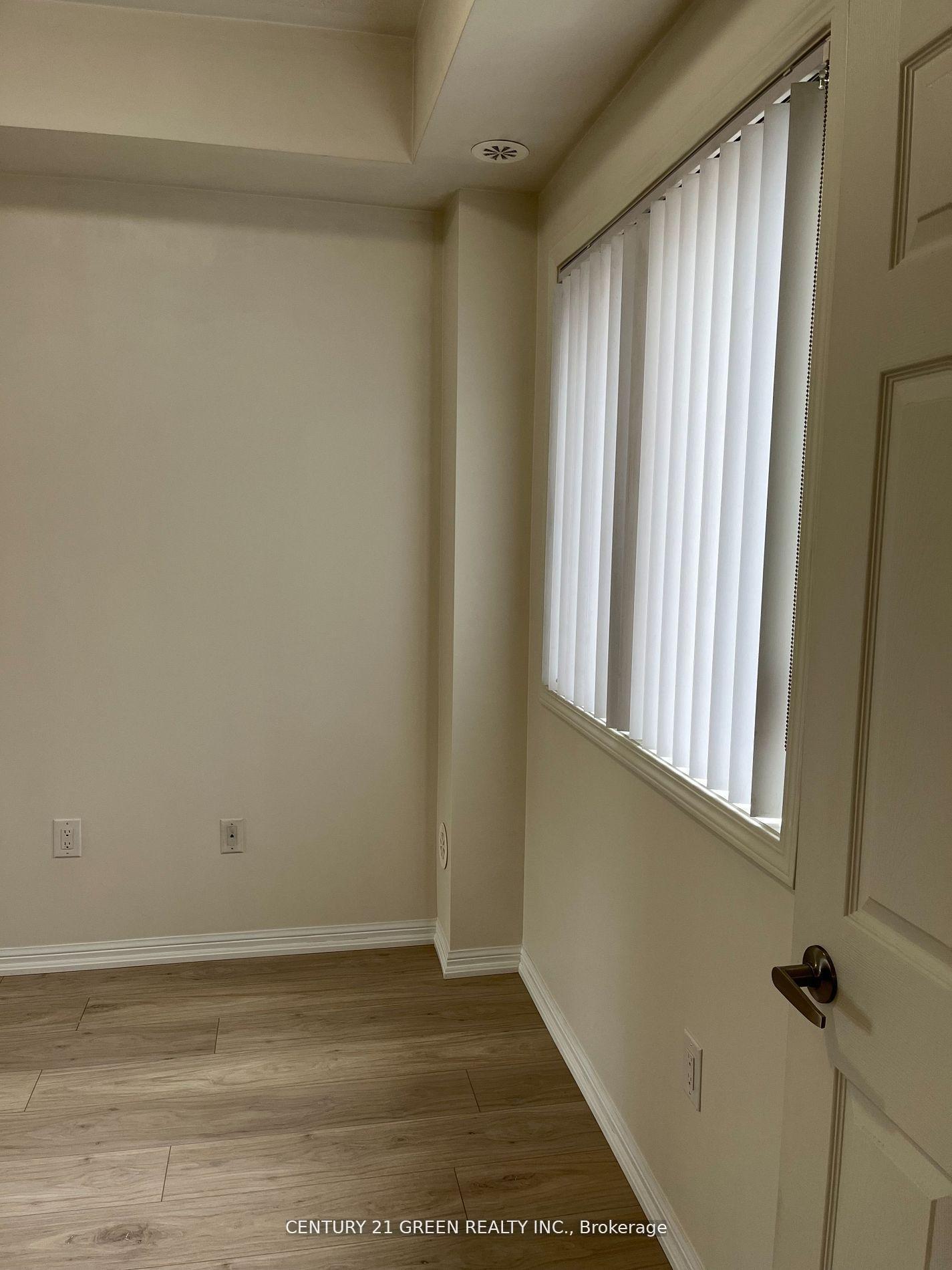 Photo 8 of Unit 310, 250 Sunny Meadow Boulevard, Brampton, Sandringham-Wellington — HOMEH