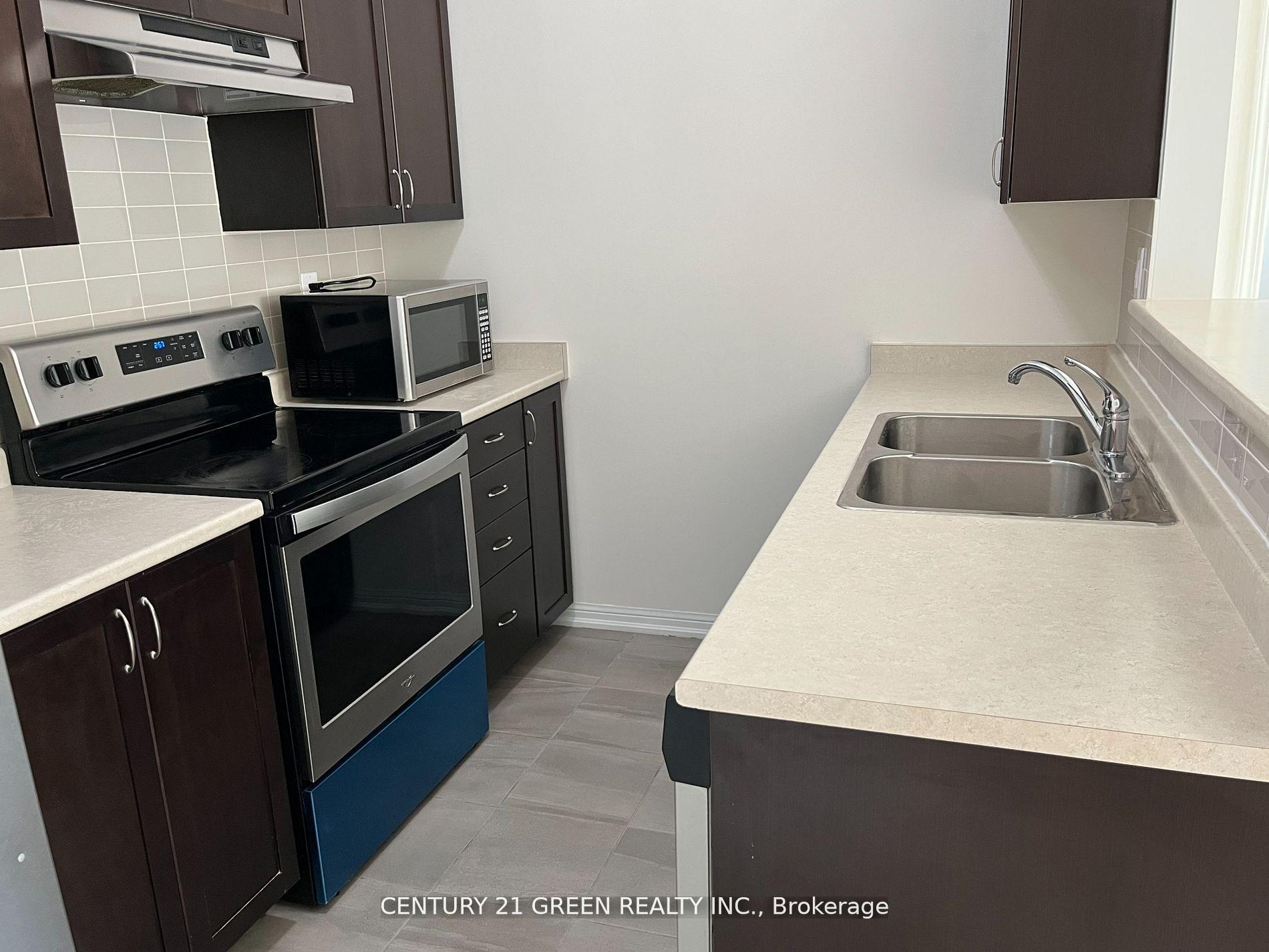 Photo 9 of Unit 310, 250 Sunny Meadow Boulevard, Brampton, Sandringham-Wellington — HOMEH