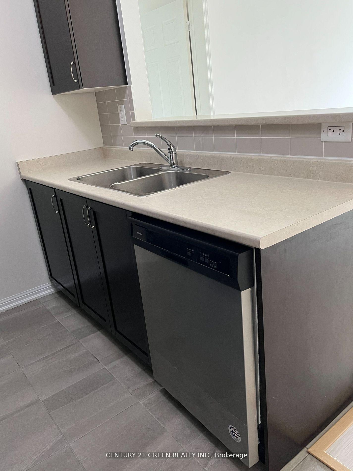 Photo 10 of Unit 310, 250 Sunny Meadow Boulevard, Brampton, Sandringham-Wellington — HOMEH