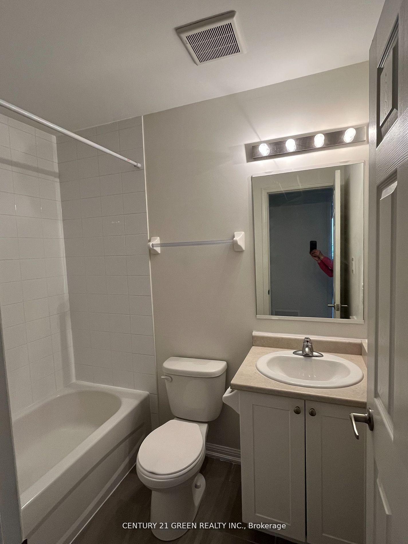 Photo 16 of Unit 310, 250 Sunny Meadow Boulevard, Brampton, Sandringham-Wellington — HOMEH