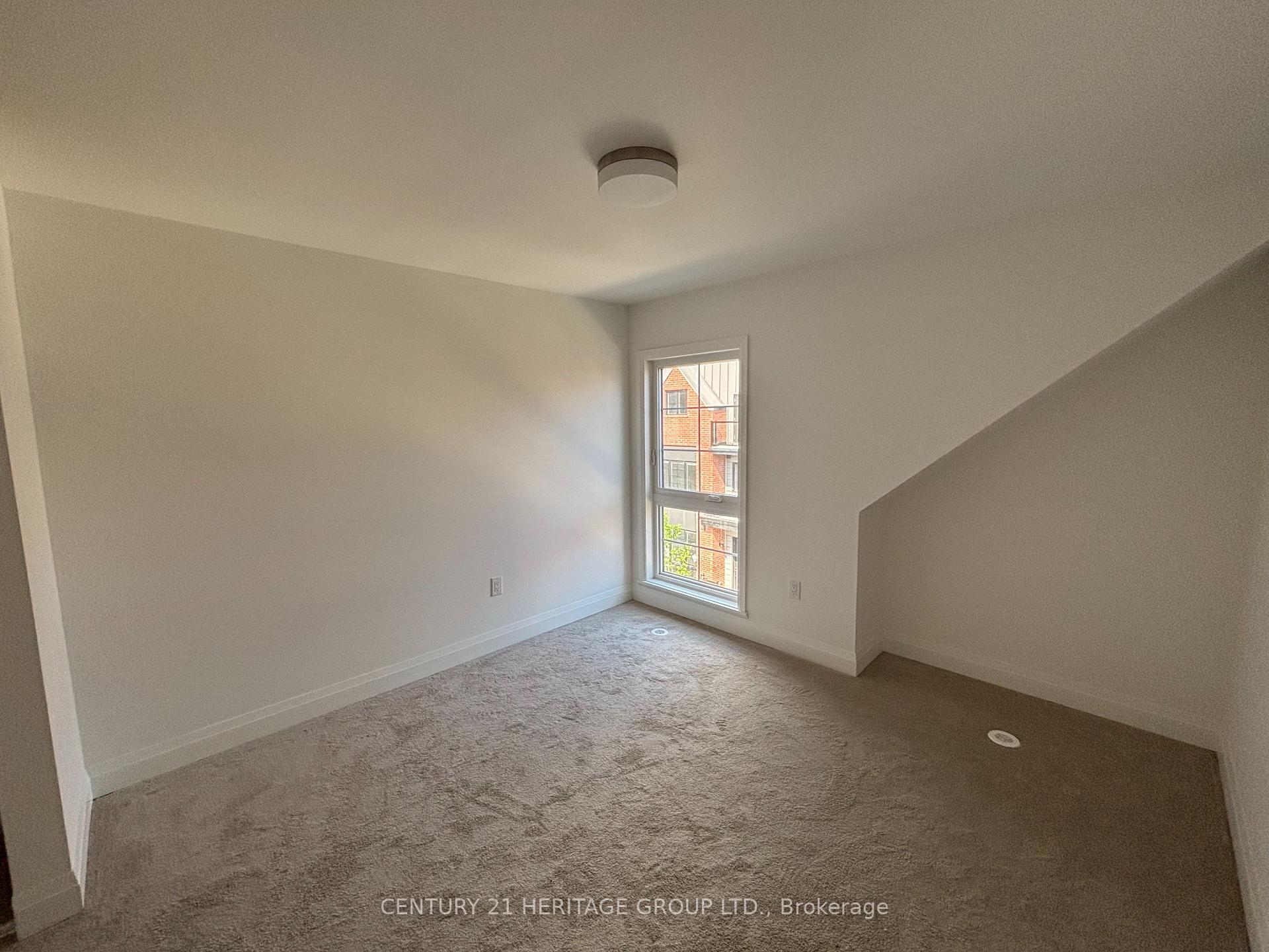 Photo 12 of 30 Chesley Street, Vaughan, Uplands — HOMEH