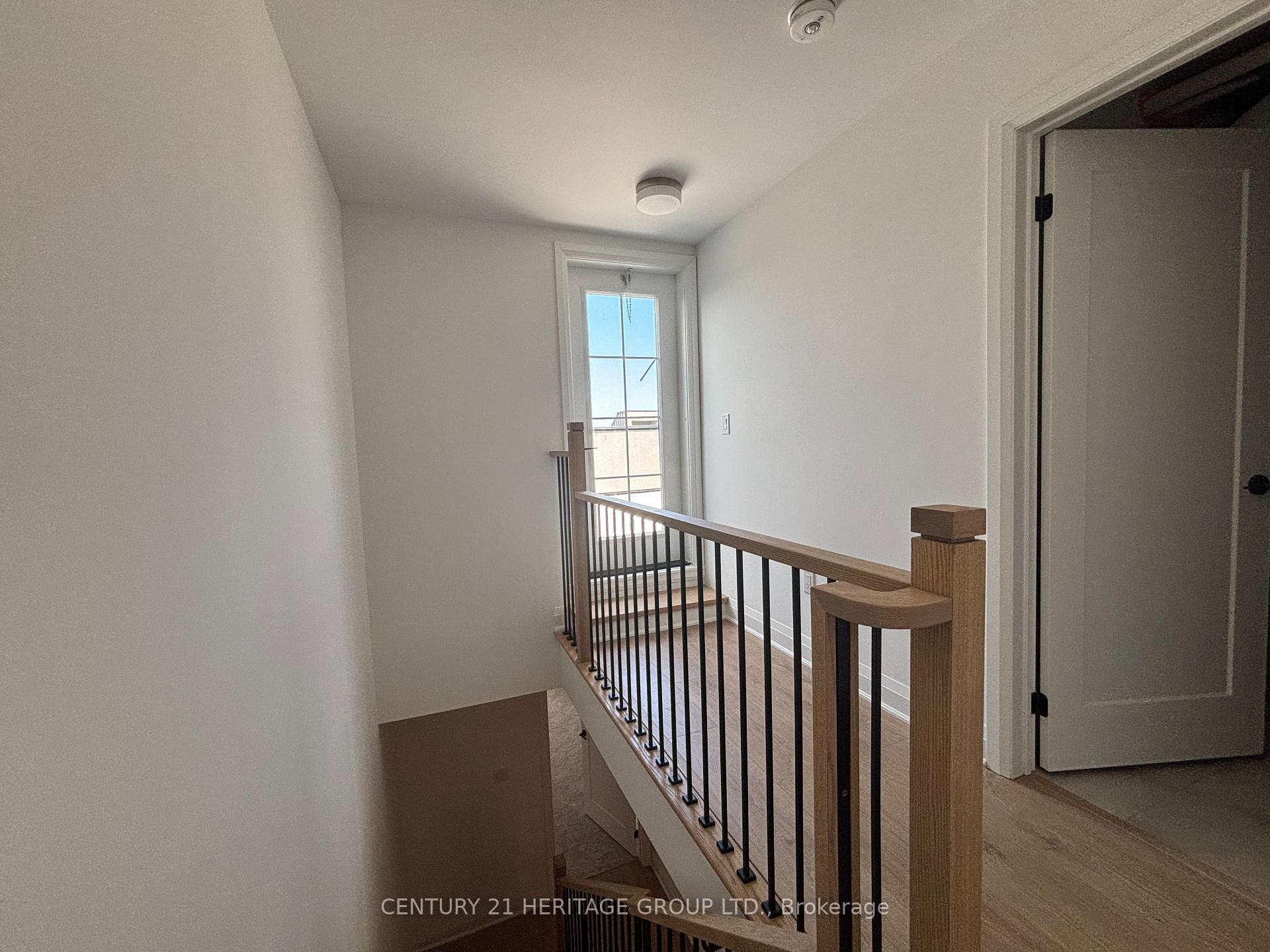 Photo 15 of 30 Chesley Street, Vaughan, Uplands — HOMEH
