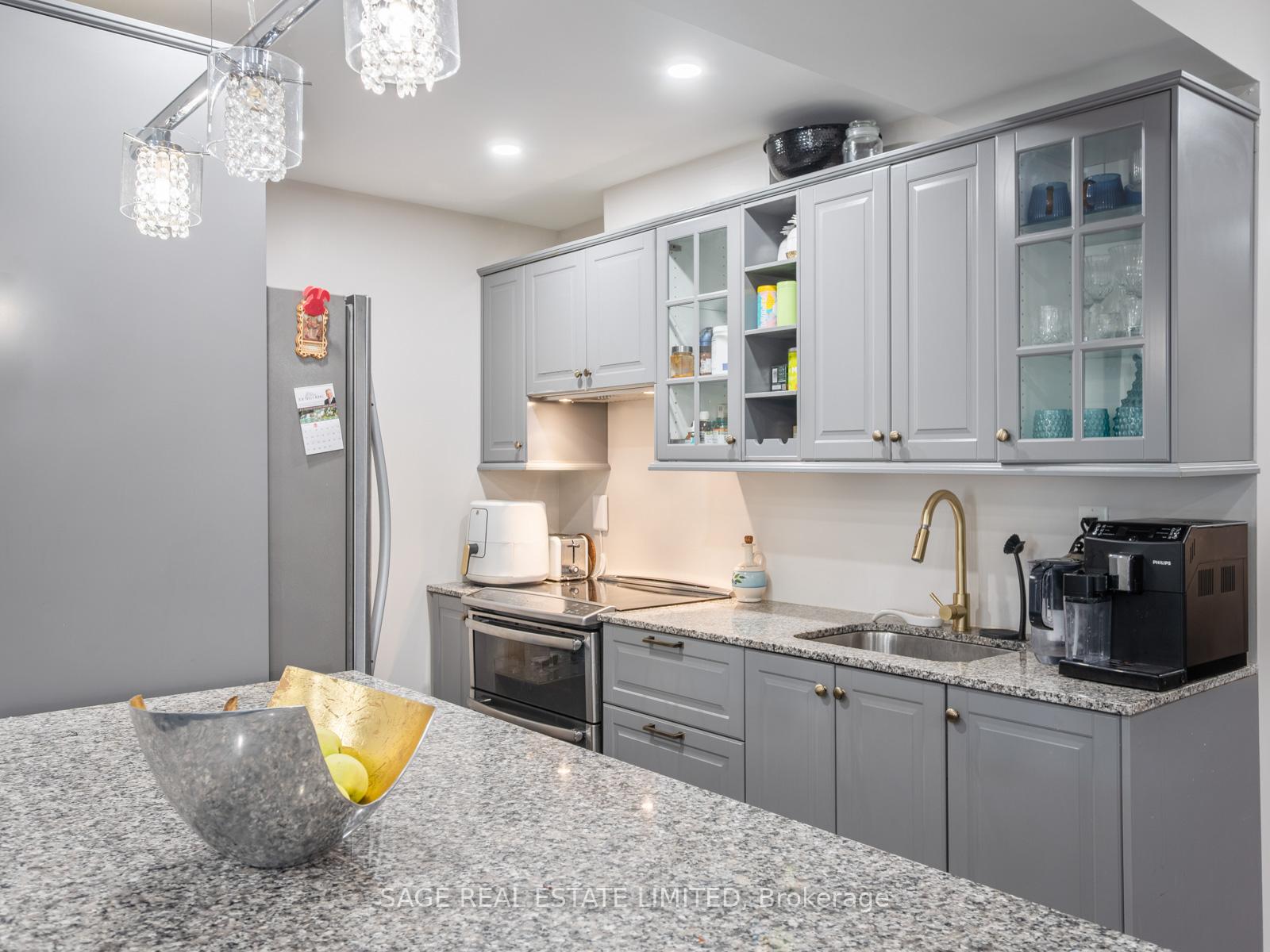 Photo 5 of Unit LOWER, 4 Alex Campbell Crescent W, King, King City — HOMEH