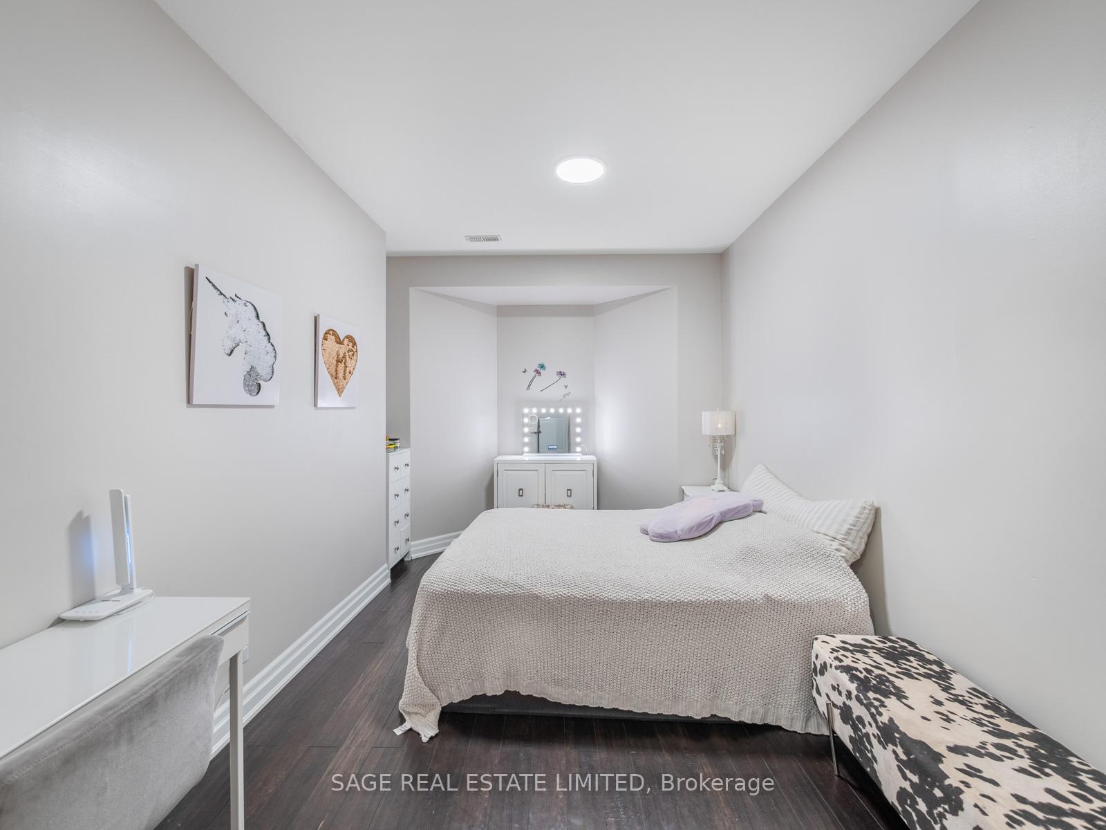 Photo 11 of Unit LOWER, 4 Alex Campbell Crescent W, King, King City — HOMEH