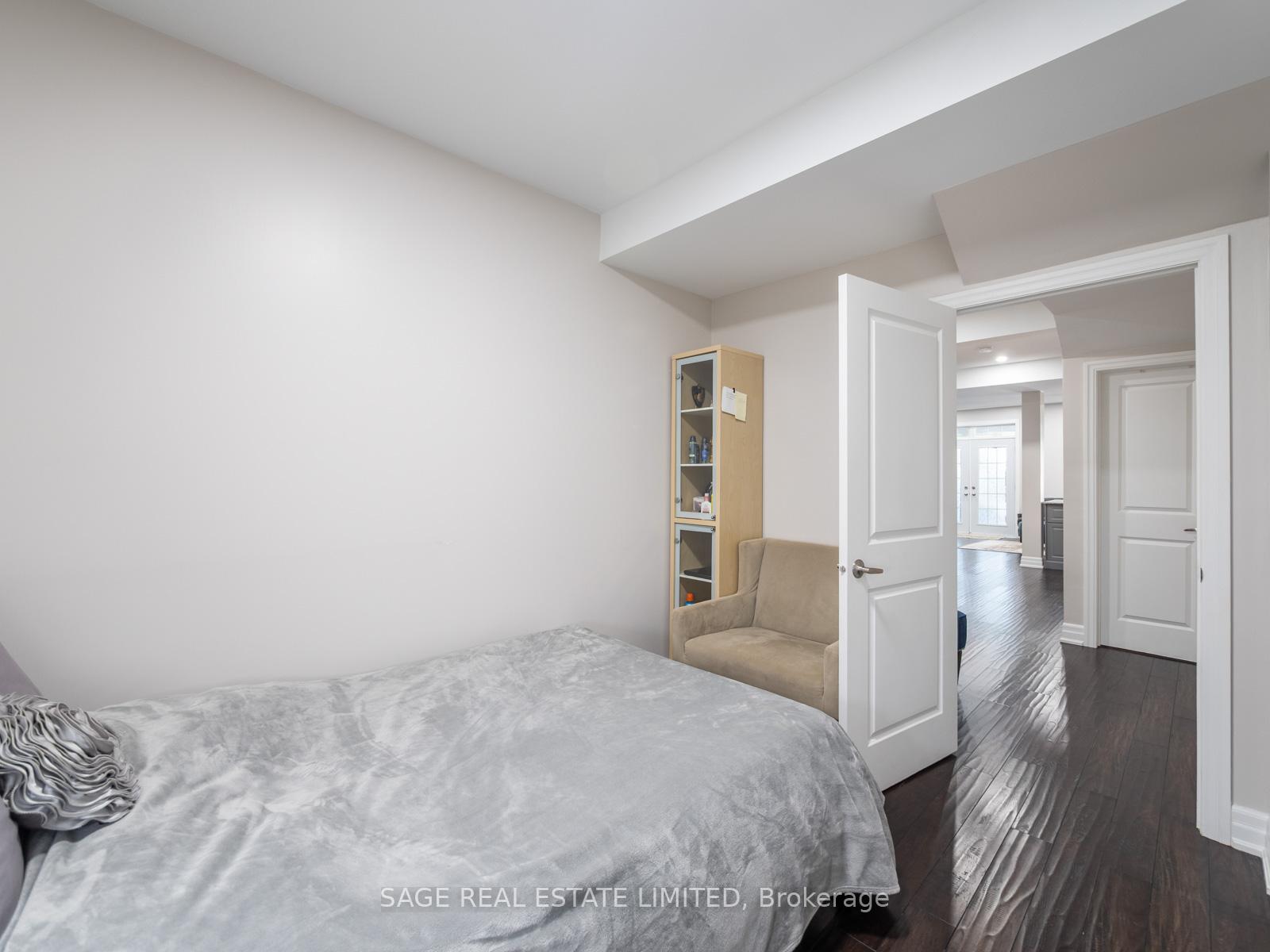 Photo 13 of Unit LOWER, 4 Alex Campbell Crescent W, King, King City — HOMEH
