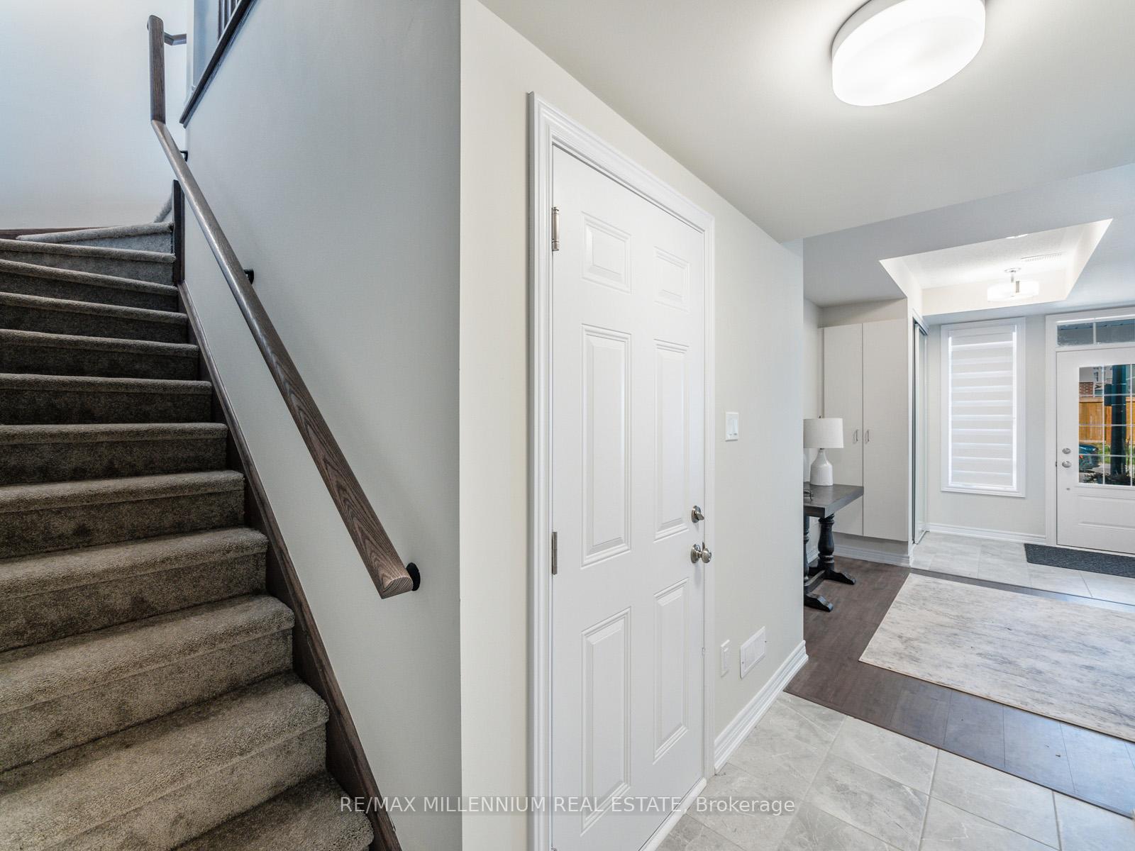 Photo 3 of Unit 37, 113 Hartley Avenue E, Brant, Paris — HOMEH