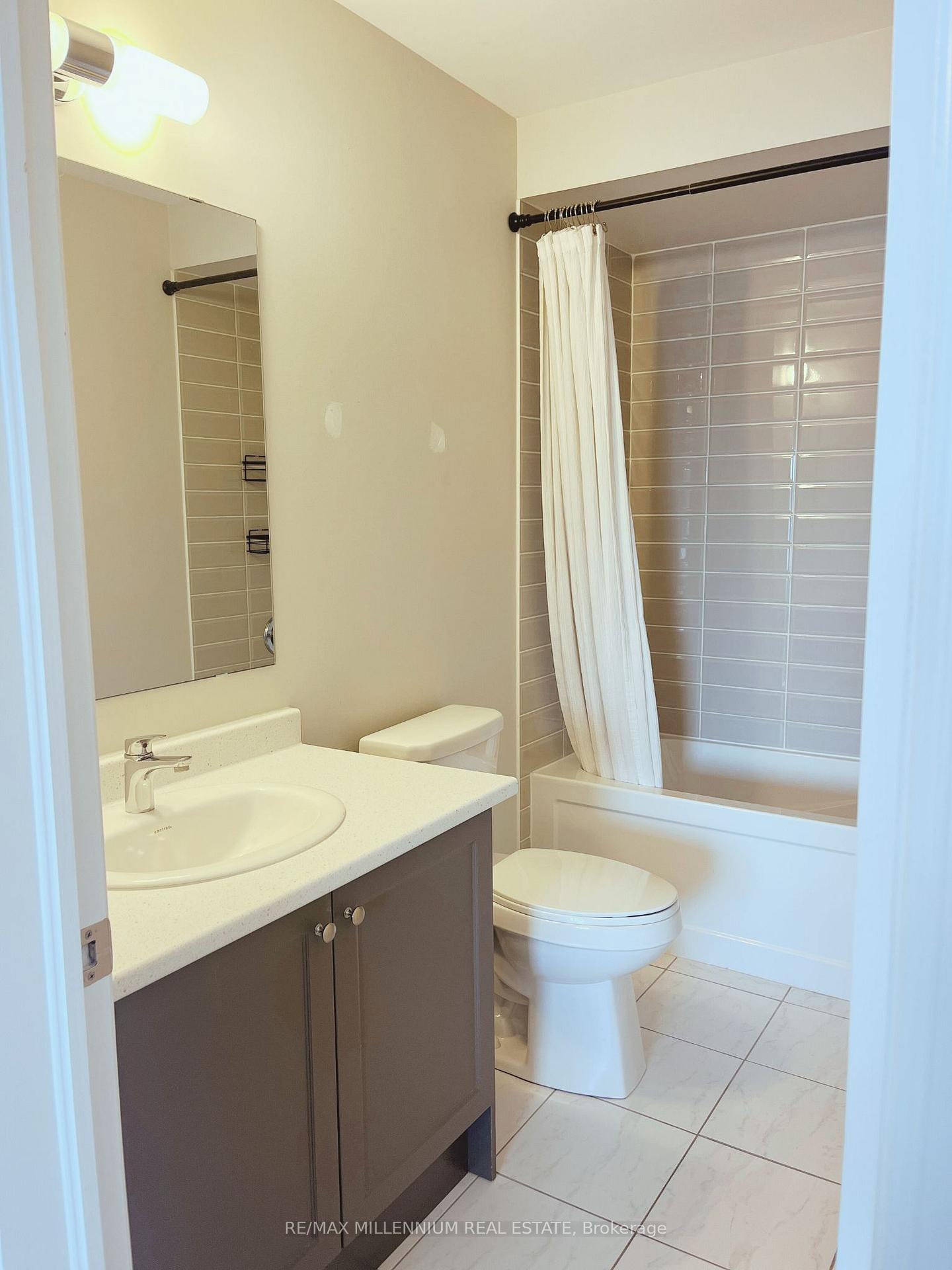 Photo 18 of Unit 37, 113 Hartley Avenue E, Brant, Paris — HOMEH
