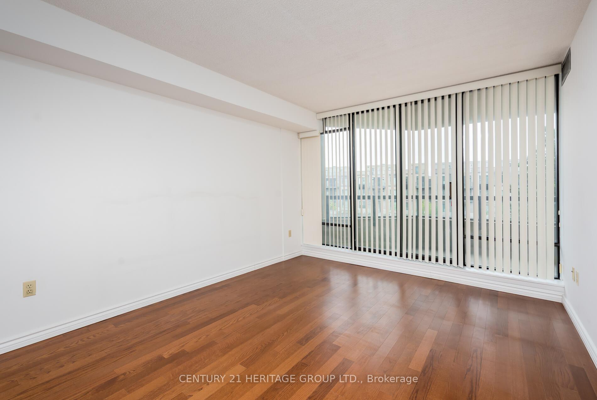 Photo 12 of Unit 306, 7420 Bathurst Street S, Vaughan, Brownridge — HOMEH