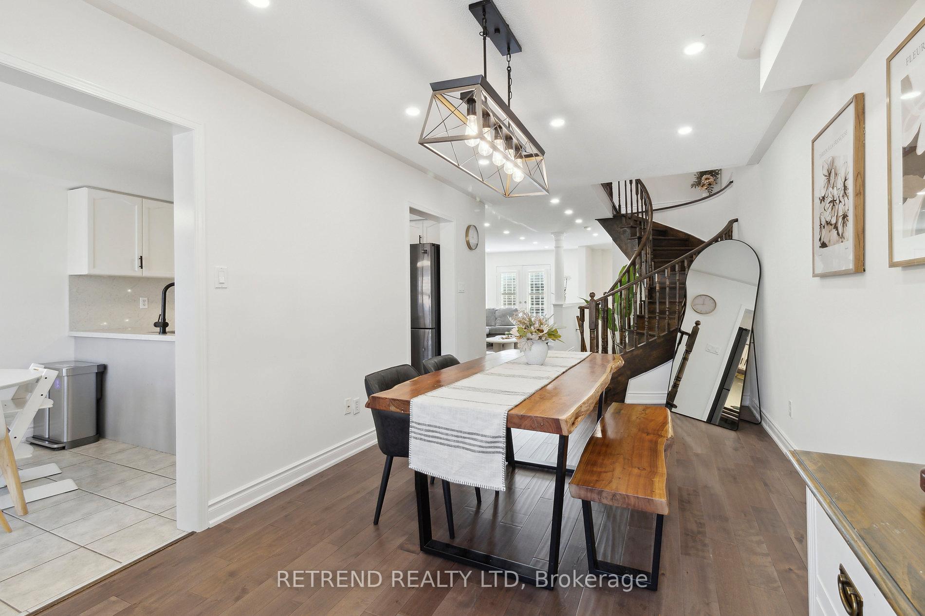 Photo 10 of Unit 15, 20 Minton Drive, Vaughan, East Woodbridge — HOMEH