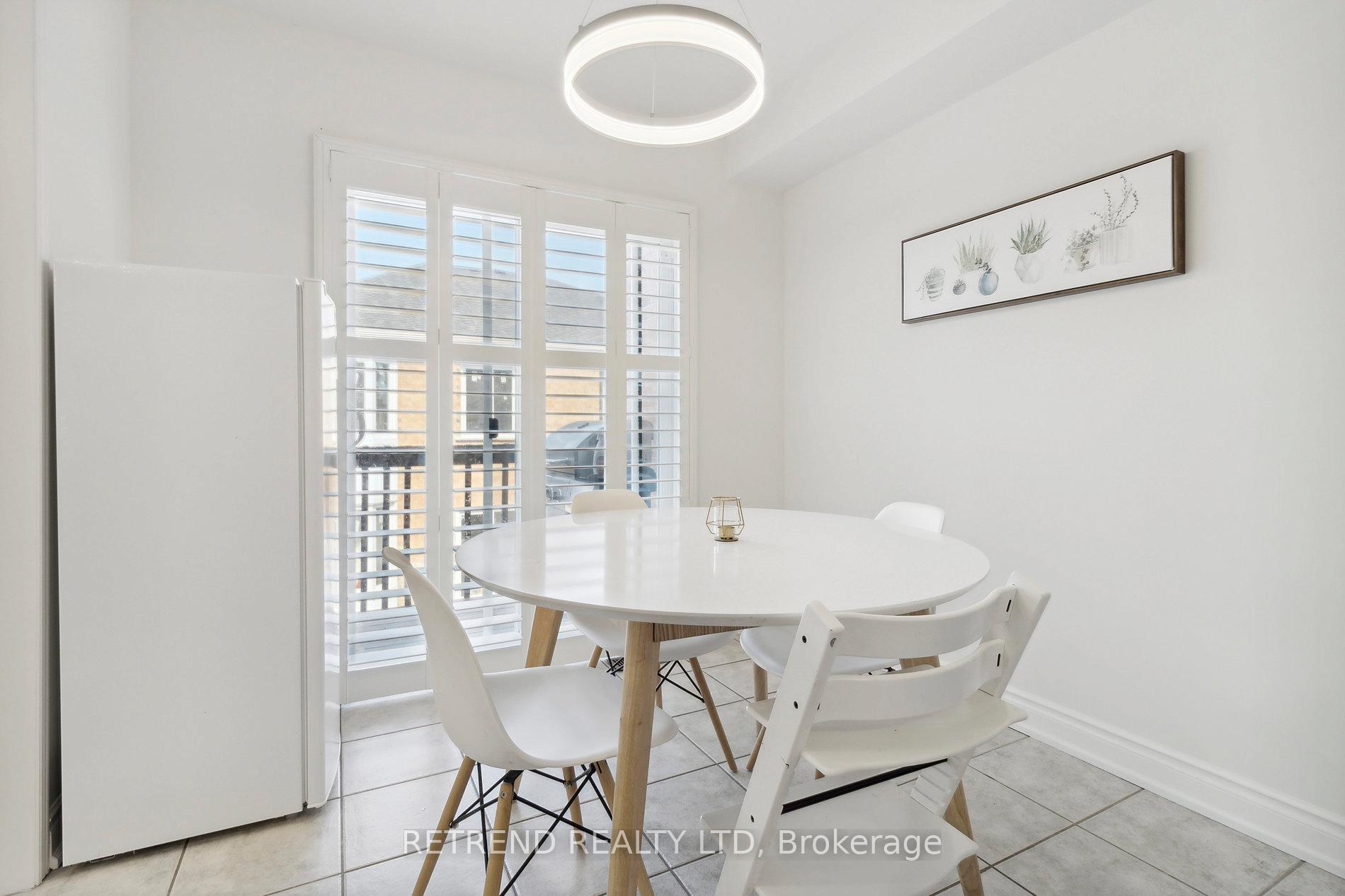 Photo 17 of Unit 15, 20 Minton Drive, Vaughan, East Woodbridge — HOMEH