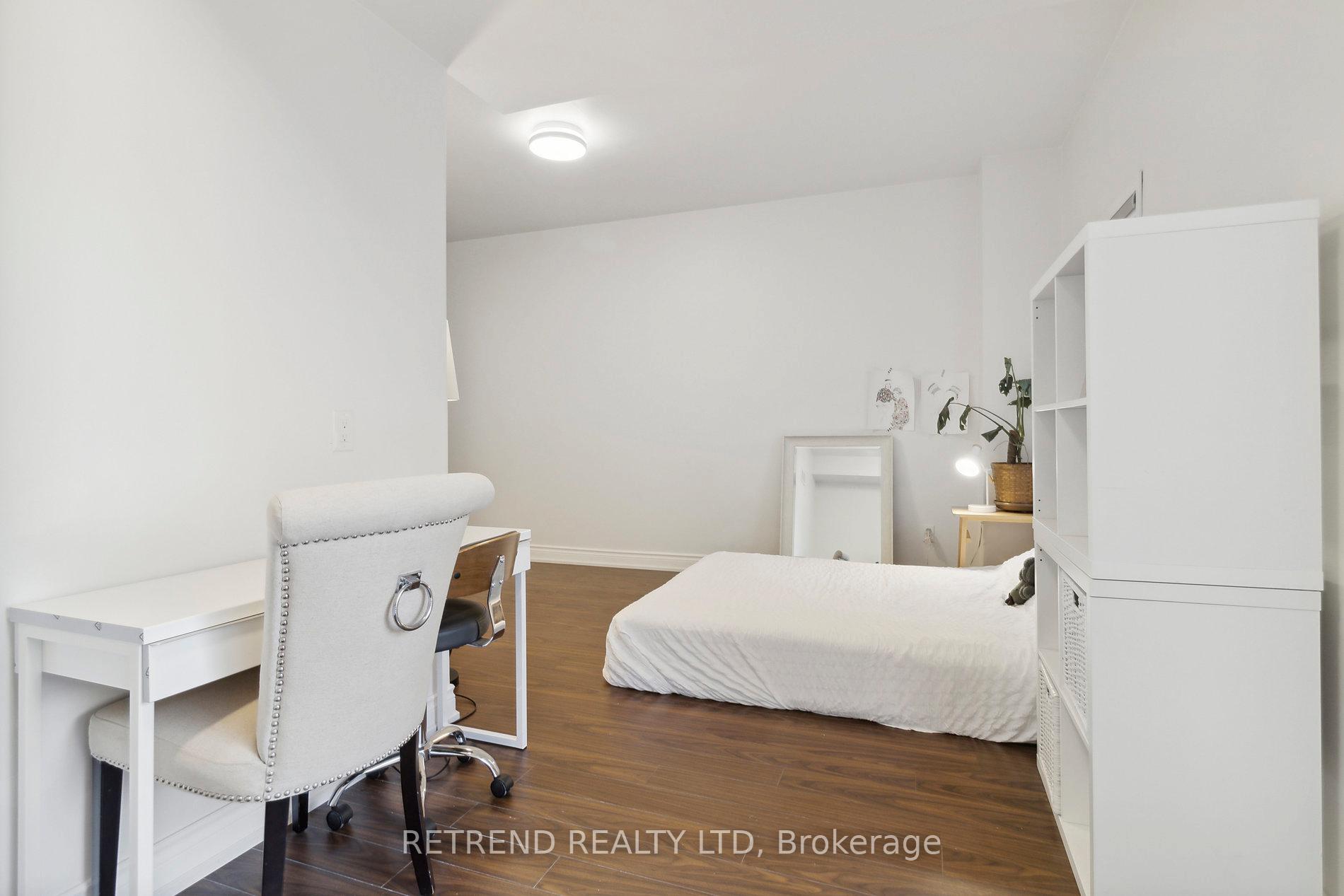 Photo 33 of Unit 15, 20 Minton Drive, Vaughan, East Woodbridge — HOMEH