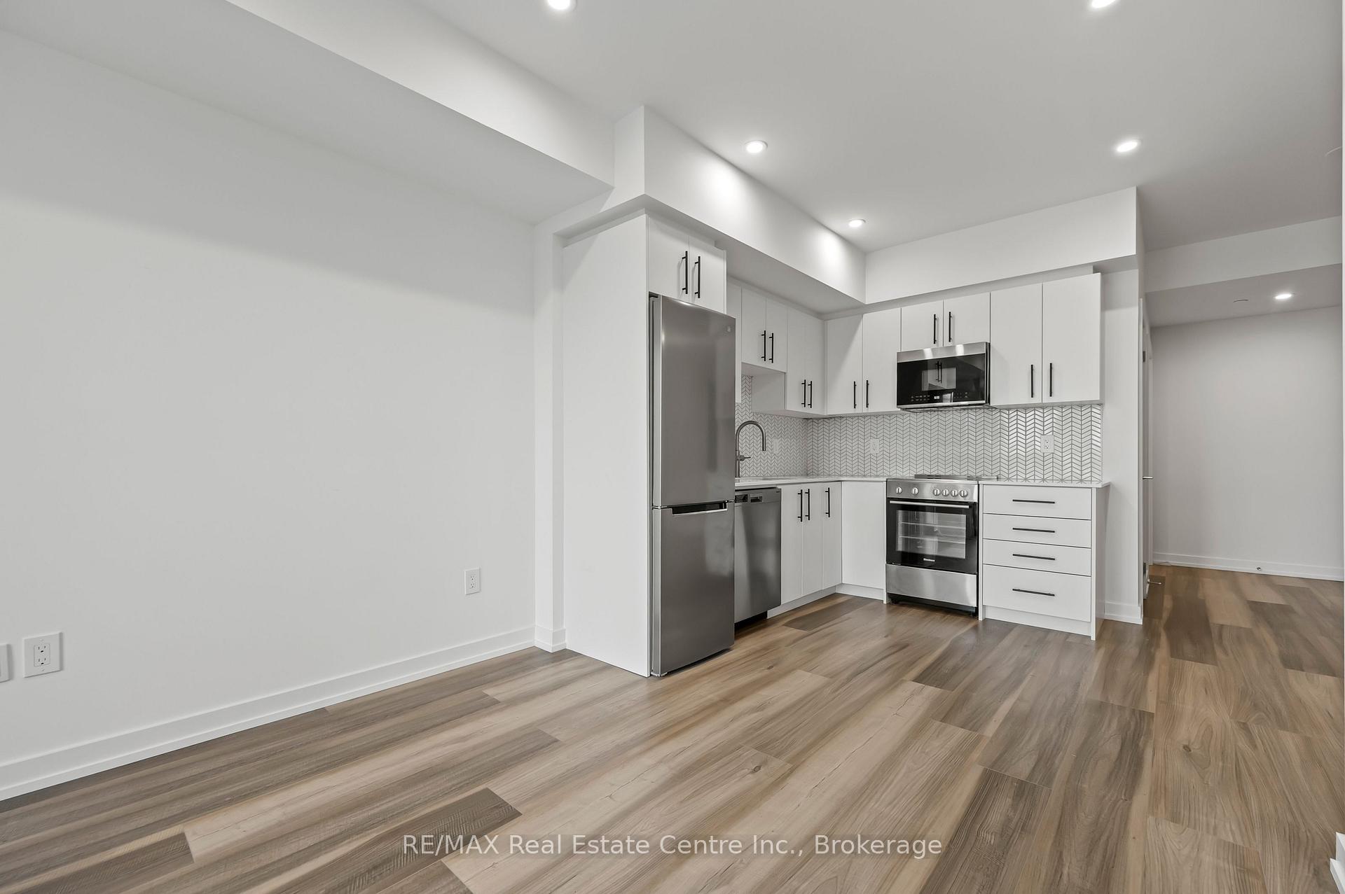 Photo 18 of Unit 414, 5 Wellington Street S, Kitchener — HOMEH