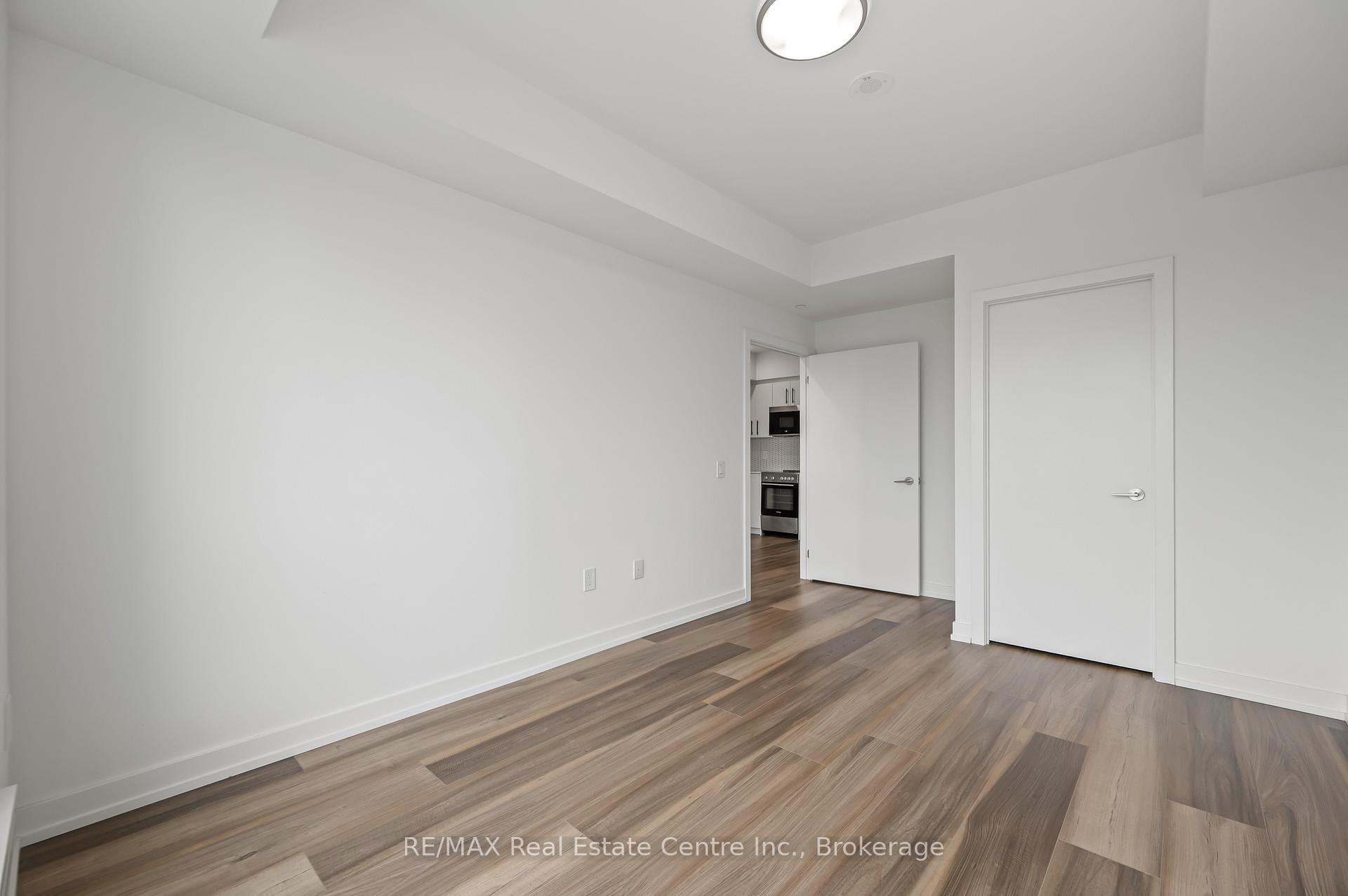 Photo 19 of Unit 414, 5 Wellington Street S, Kitchener — HOMEH